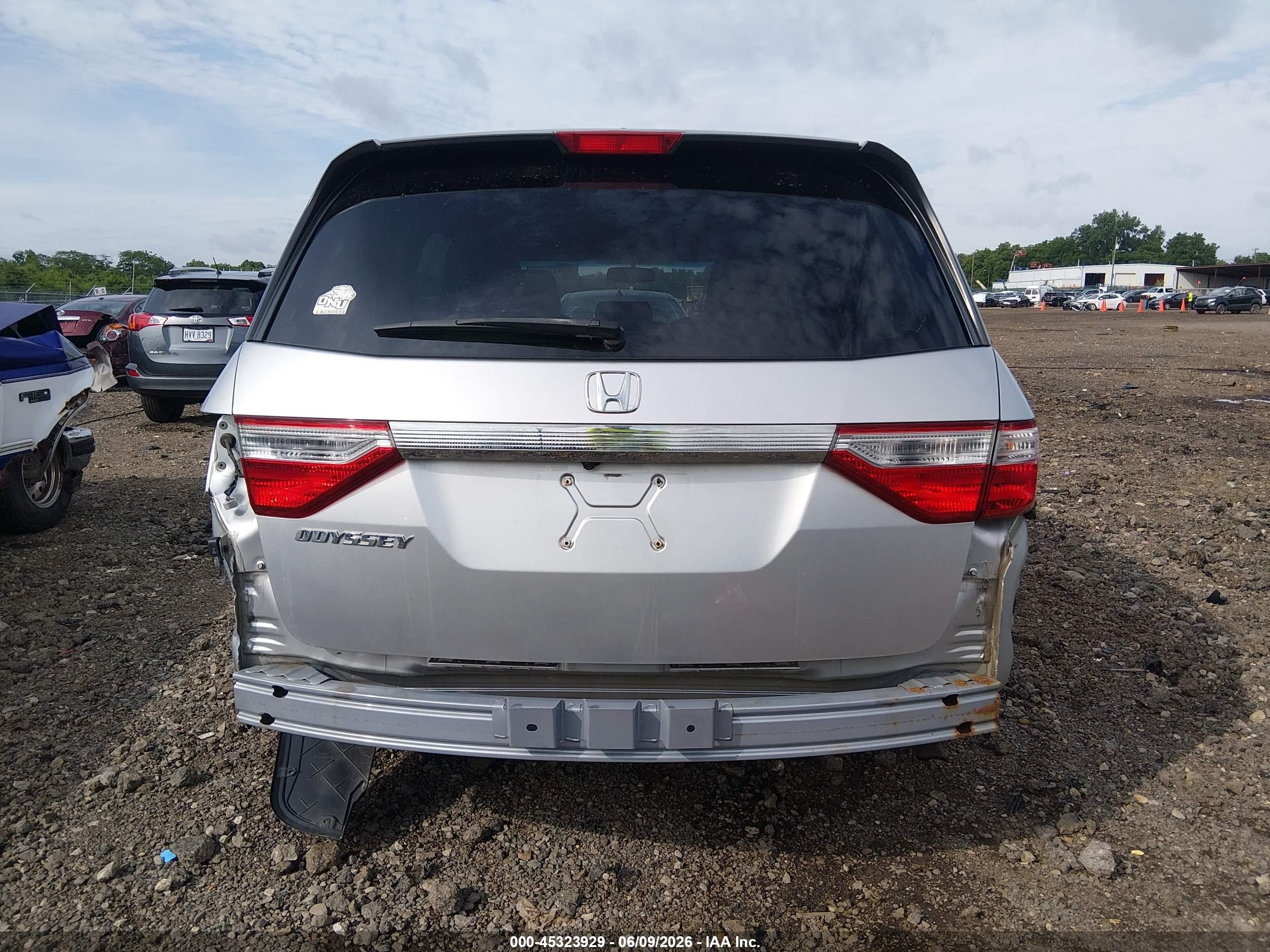 2012 Honda Odyssey Ex-l Silver vin: 5FNRL5H64CB093101