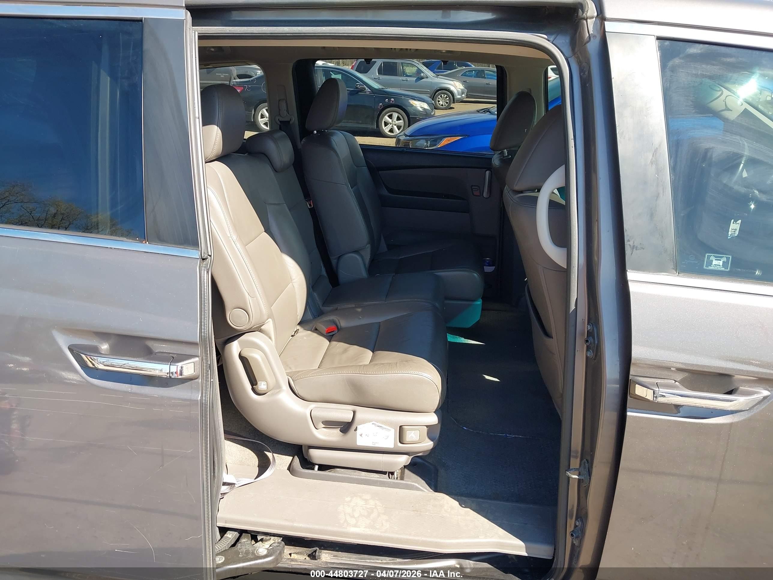 2012 Honda Odyssey Ex-l Gray vin: 5FNRL5H64CB104677