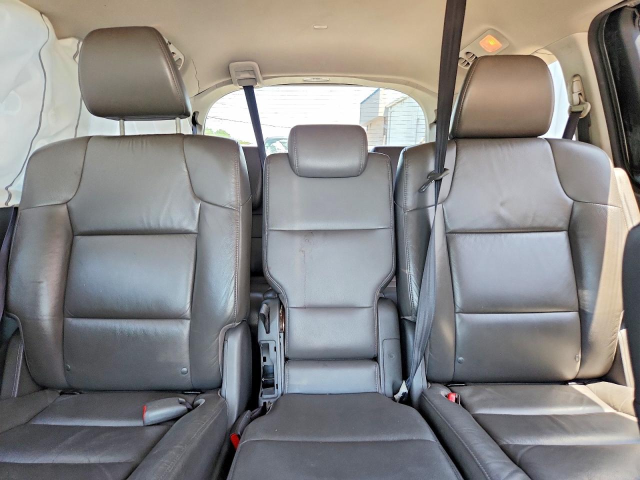 2012 Honda Odyssey Exl Silver vin: 5FNRL5H64CB108552