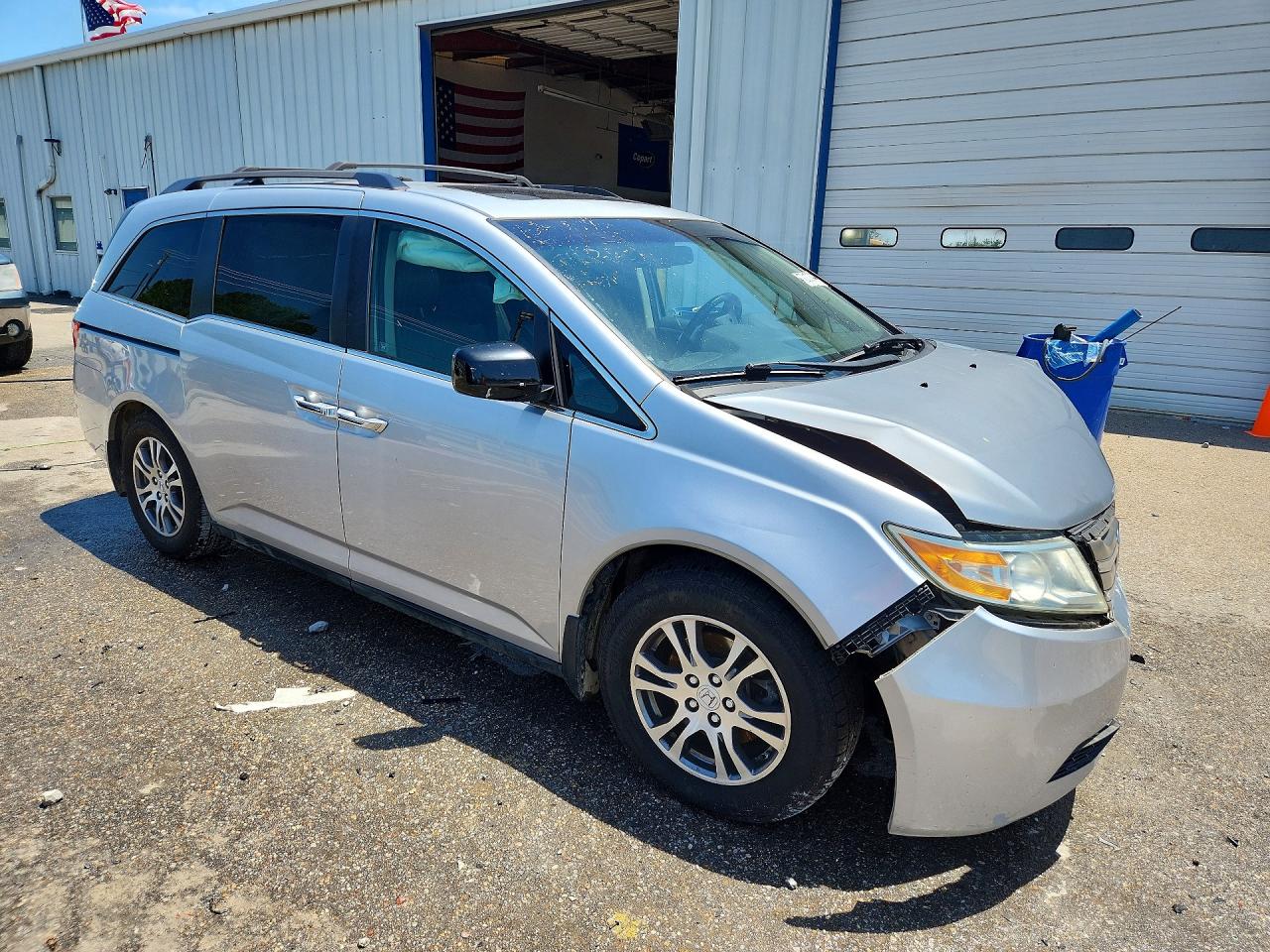 2012 Honda Odyssey Exl Silver vin: 5FNRL5H64CB108552