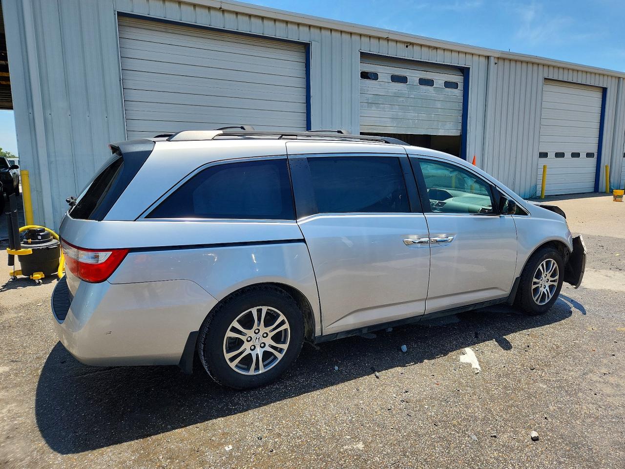 2012 Honda Odyssey Exl Silver vin: 5FNRL5H64CB108552
