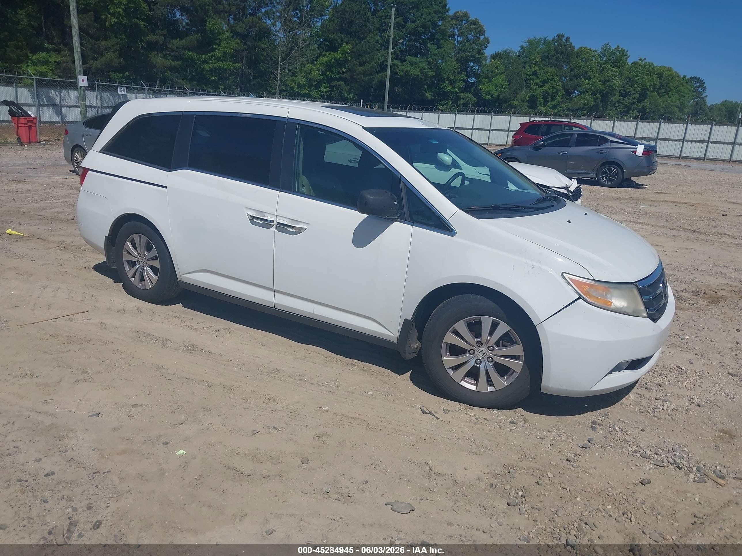 2012 Honda Odyssey Ex-l White vin: 5FNRL5H64CB115033