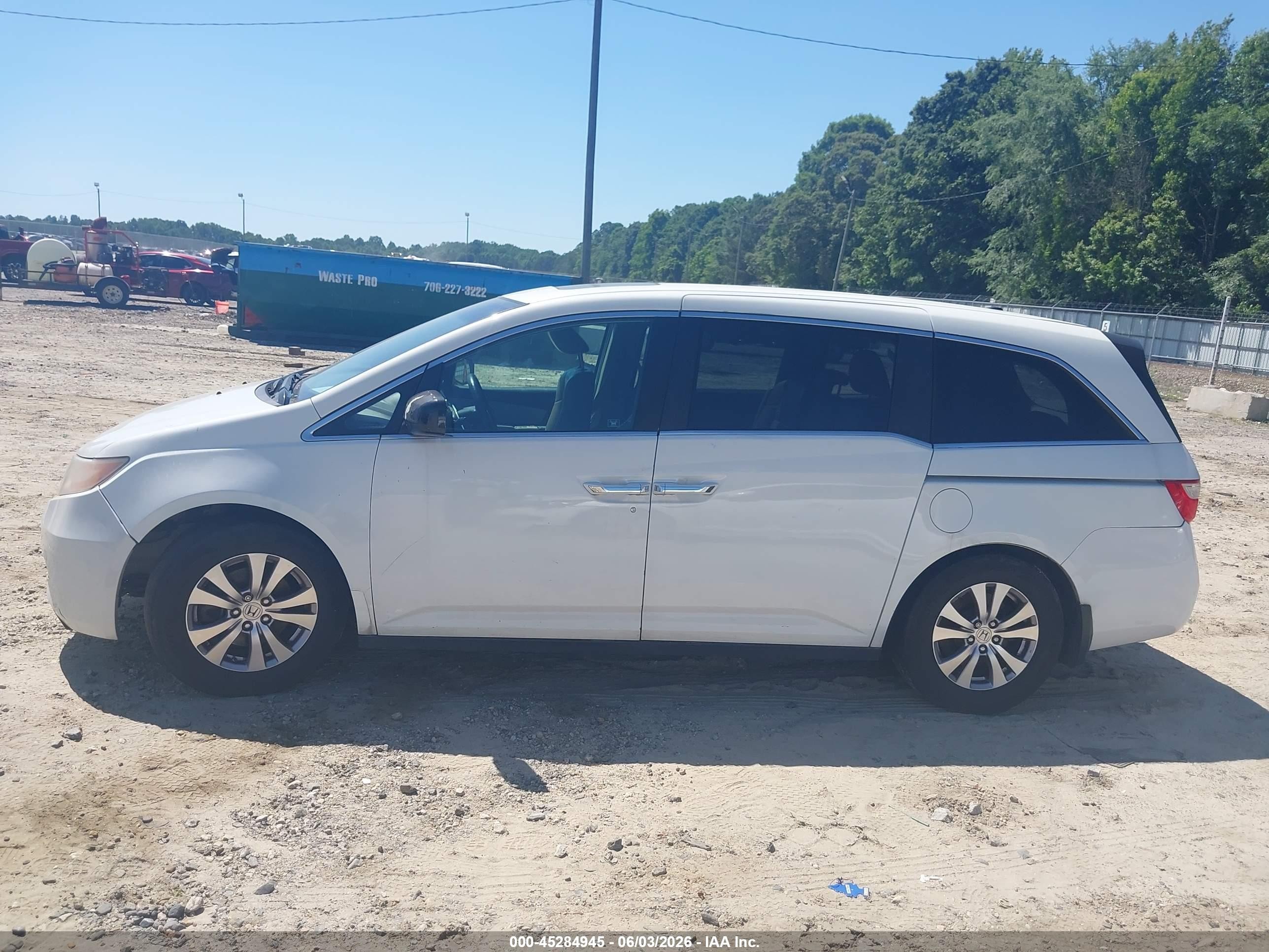 2012 Honda Odyssey Ex-l White vin: 5FNRL5H64CB115033