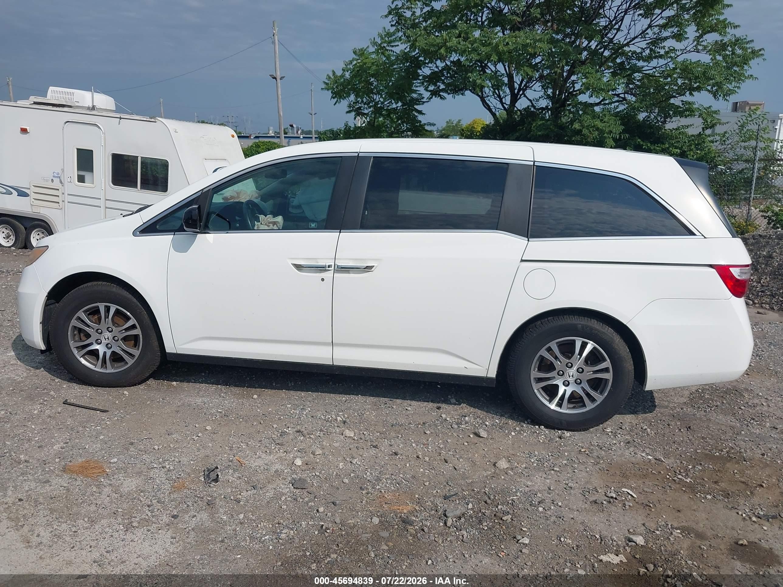 2012 Honda Odyssey Ex-l White vin: 5FNRL5H64CB122211