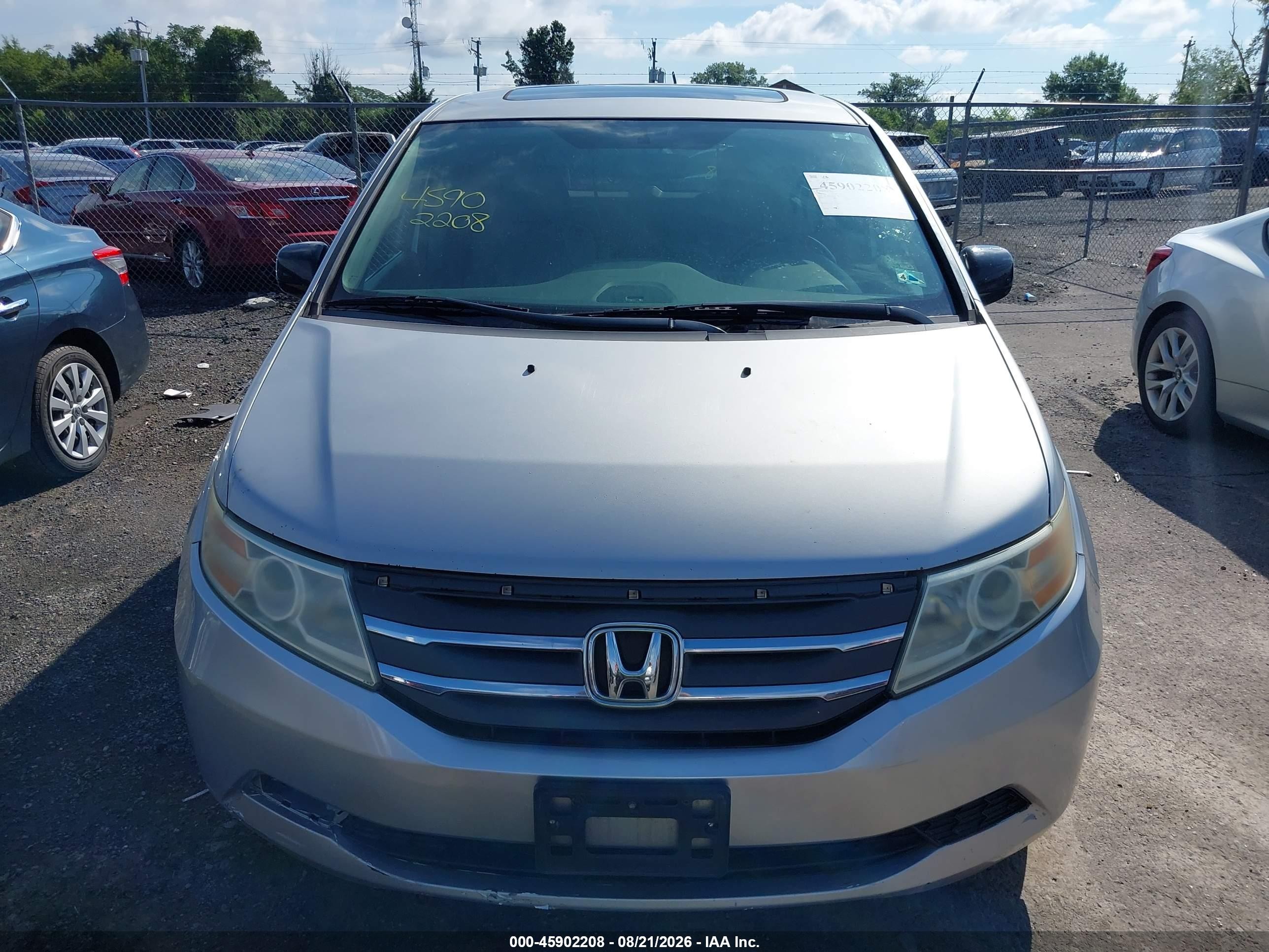 2013 Honda Odyssey Ex-l Silver vin: 5FNRL5H64DB002202