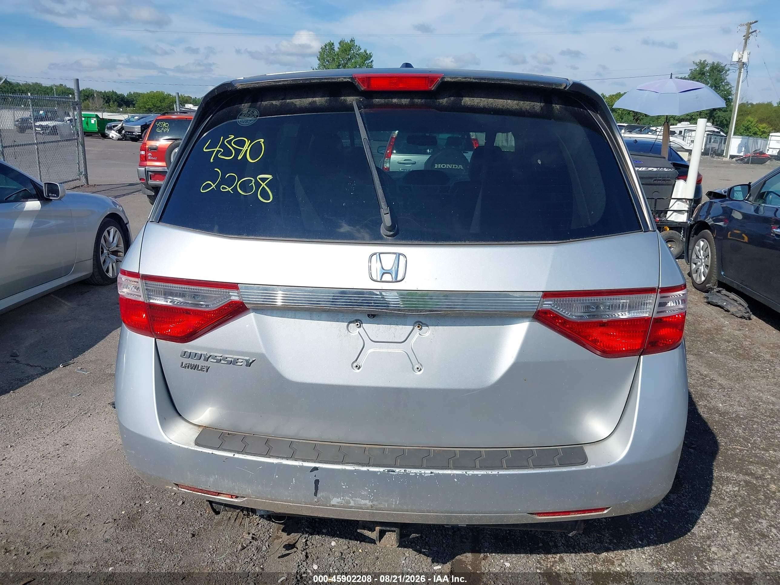 2013 Honda Odyssey Ex-l Silver vin: 5FNRL5H64DB002202