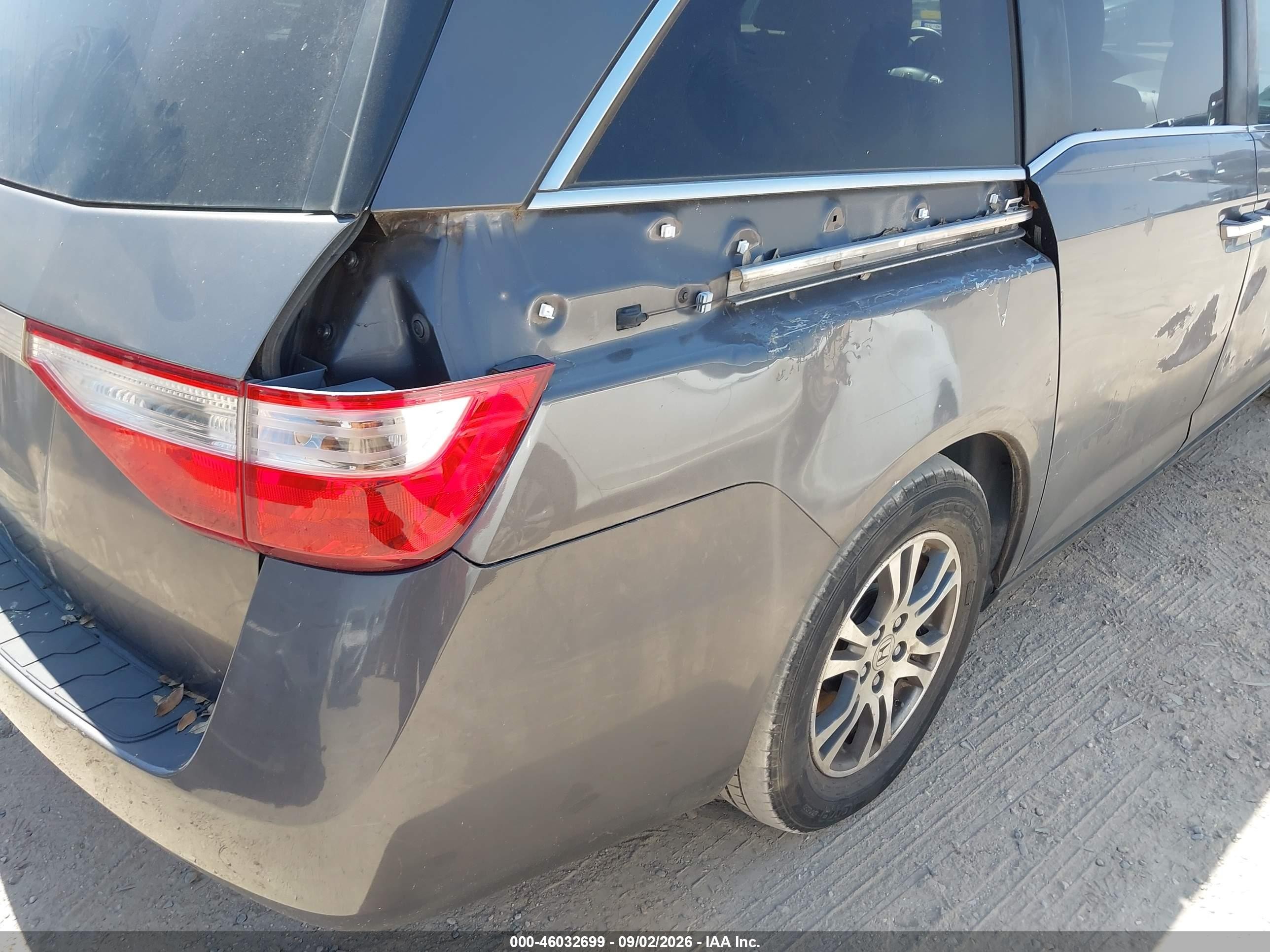 2013 Honda Odyssey Ex-l Gray vin: 5FNRL5H64DB020862