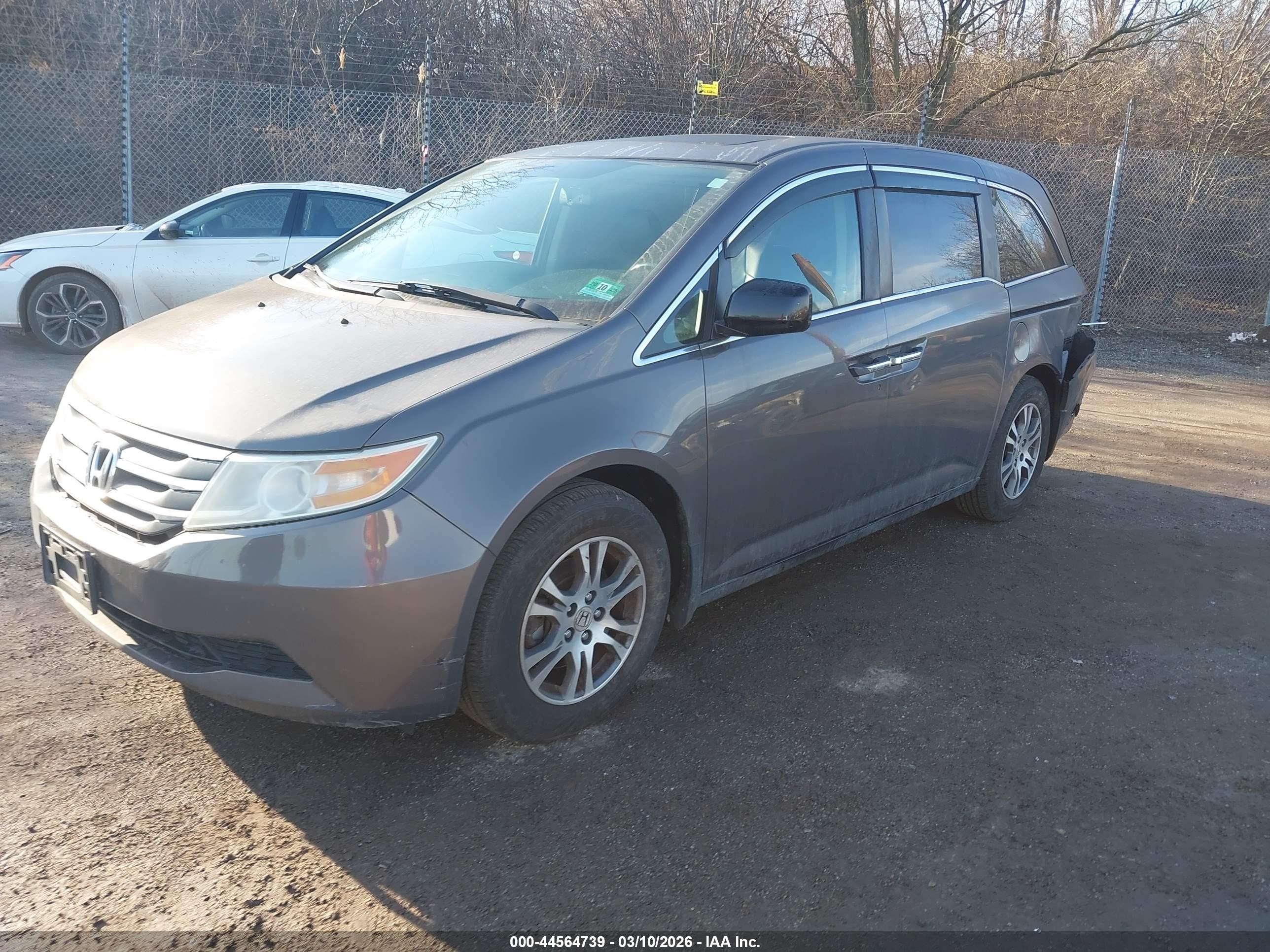 2013 Honda Odyssey Ex-l Gray vin: 5FNRL5H64DB030226