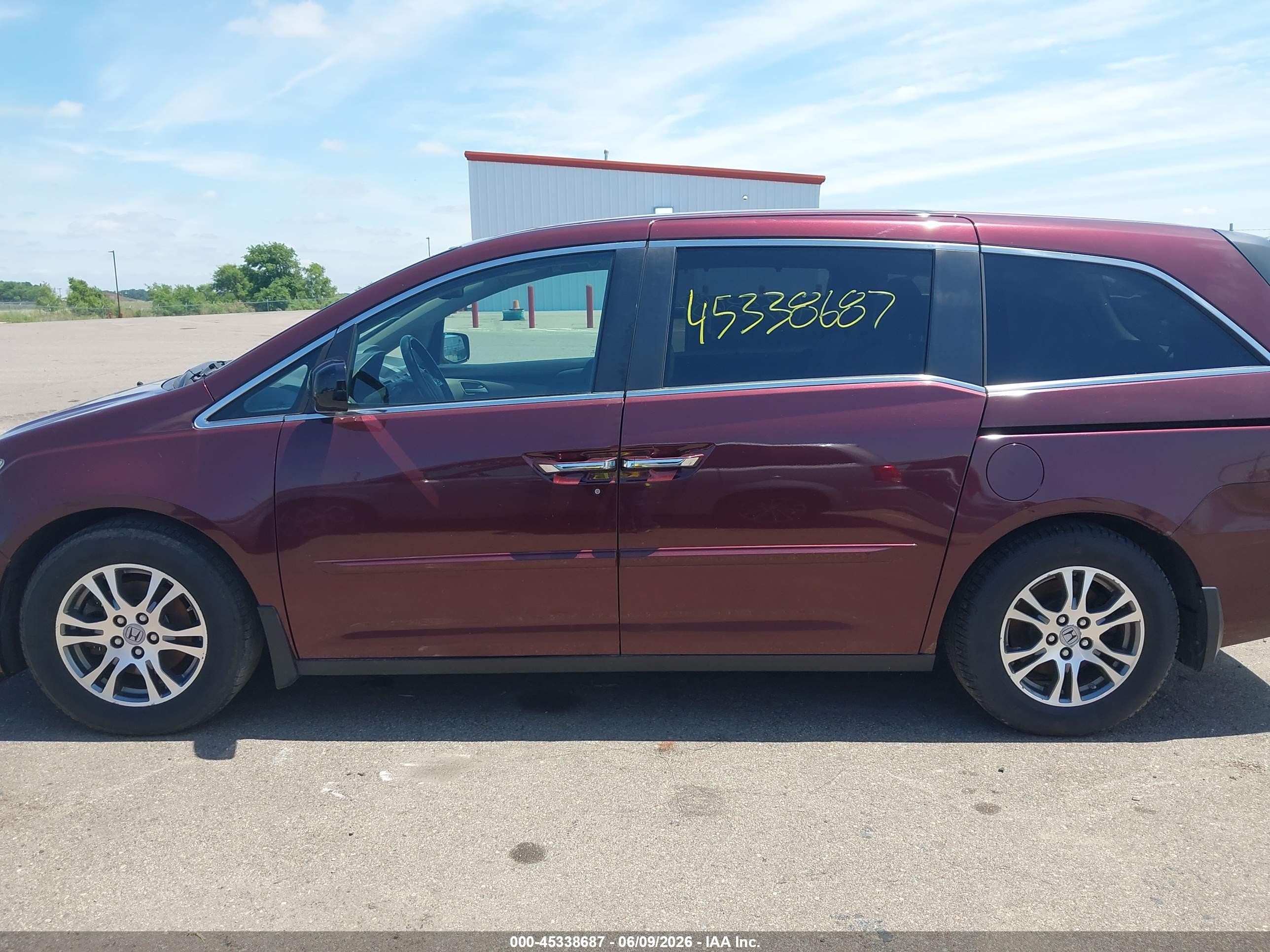 2013 Honda Odyssey Ex-l Бордовый vin: 5FNRL5H64DB033286