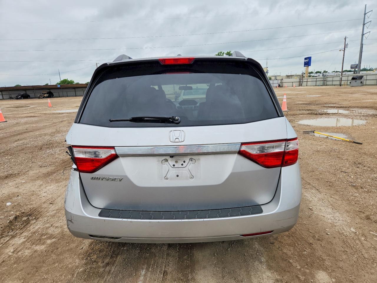 2013 Honda Odyssey Exl Silver vin: 5FNRL5H64DB039900