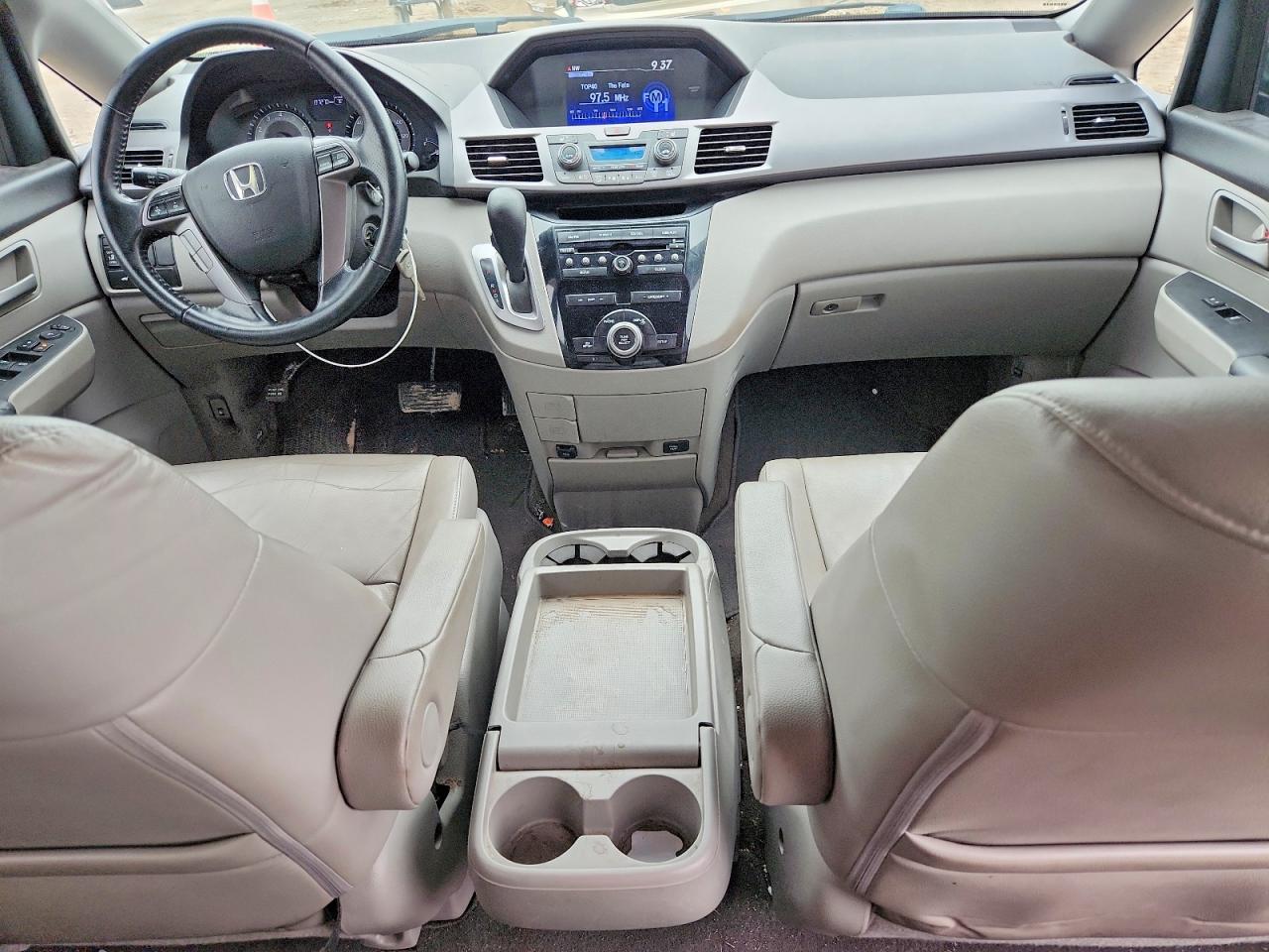 2013 Honda Odyssey Exl Silver vin: 5FNRL5H64DB039900