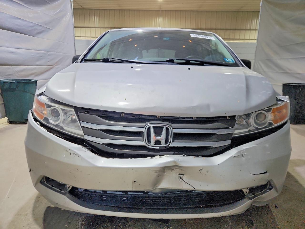 2013 Honda Odyssey Exl Silver vin: 5FNRL5H64DB085405