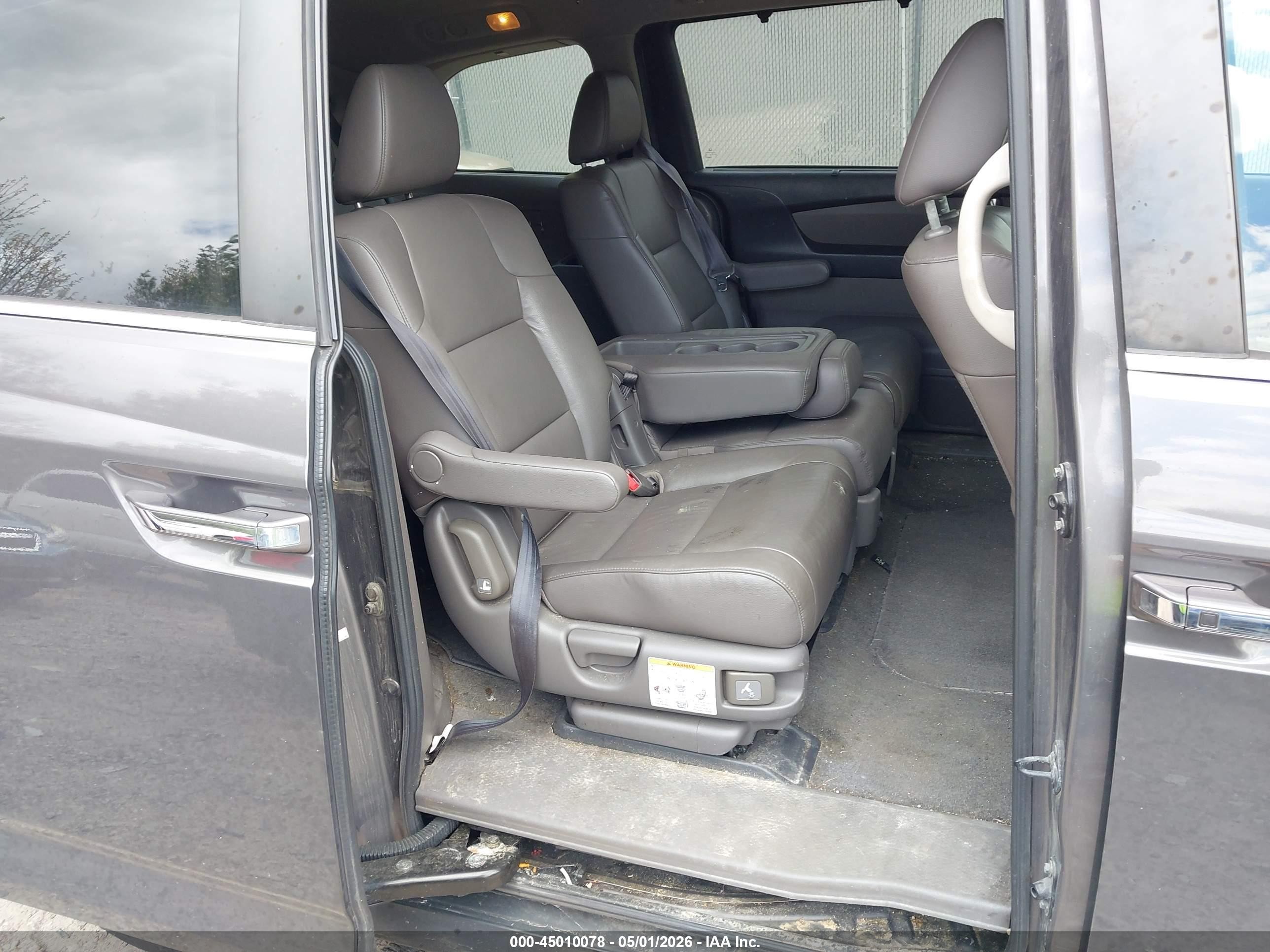 2014 Honda Odyssey Ex-l Gray vin: 5FNRL5H64EB017347