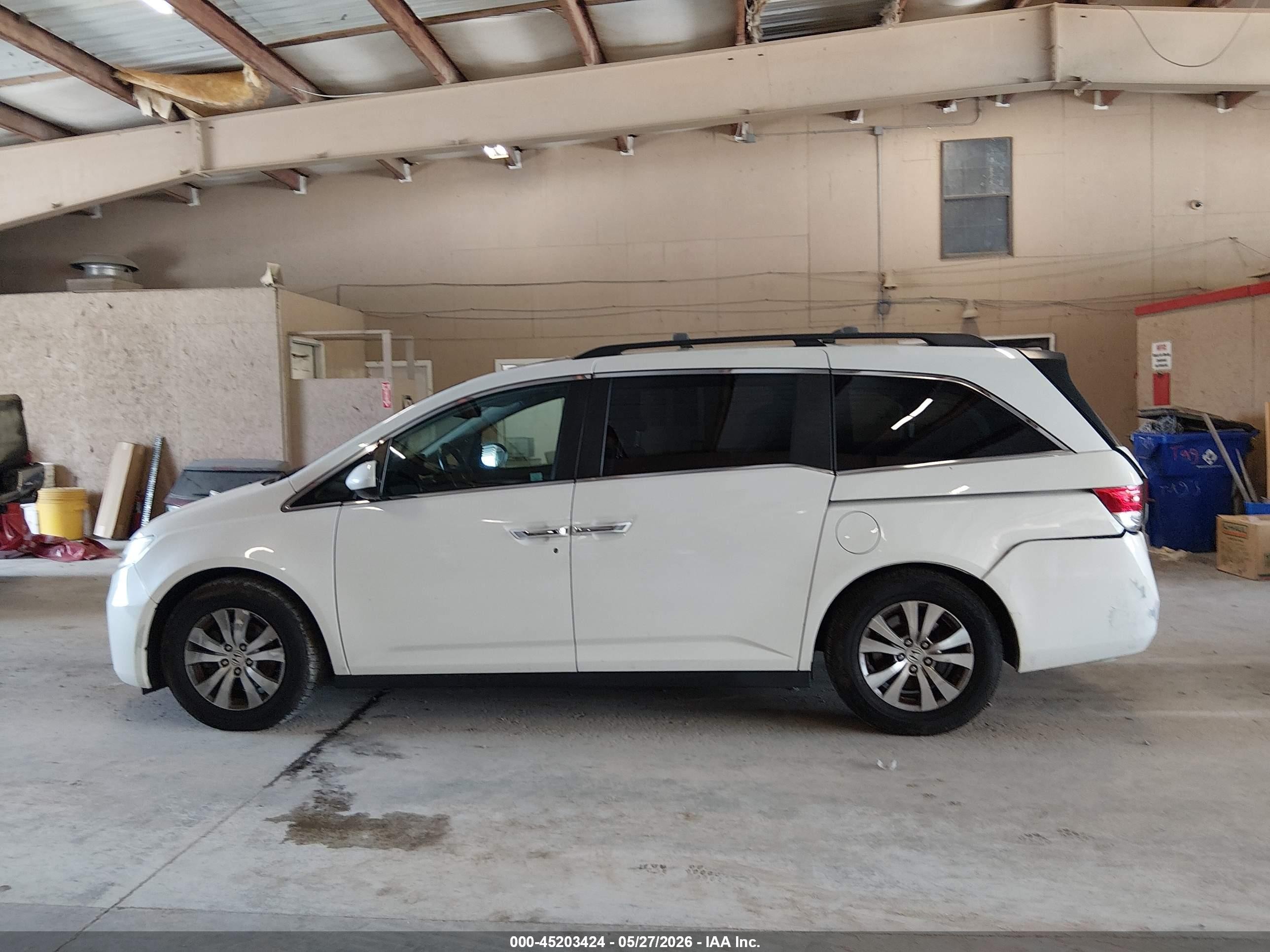 2014 Honda Odyssey Ex-l White vin: 5FNRL5H64EB023682