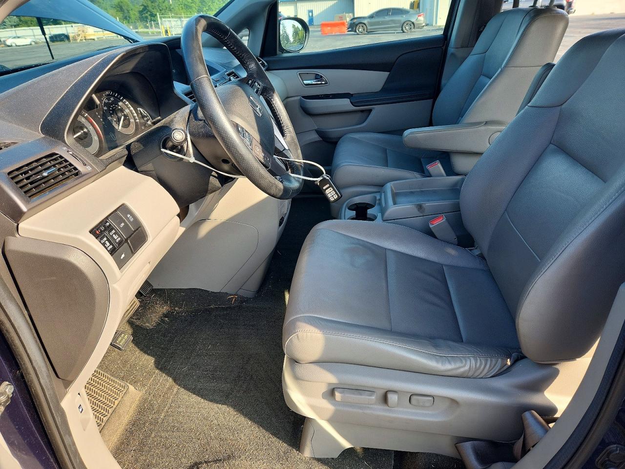 2014 Honda Odyssey Exl Blue vin: 5FNRL5H64EB035850