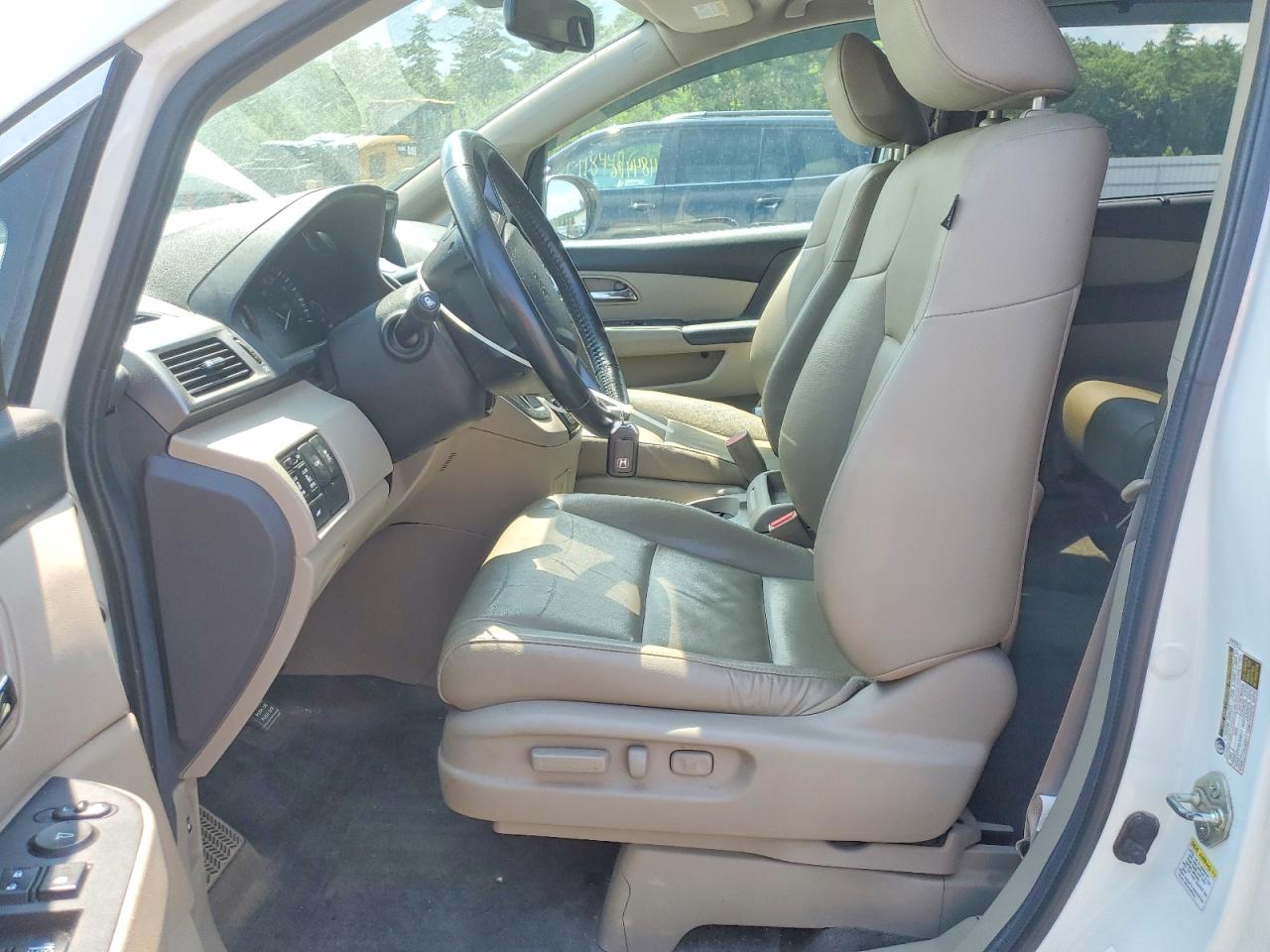 2014 Honda Odyssey Exl White vin: 5FNRL5H64EB045181