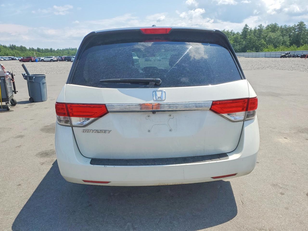 2014 Honda Odyssey Exl White vin: 5FNRL5H64EB045181