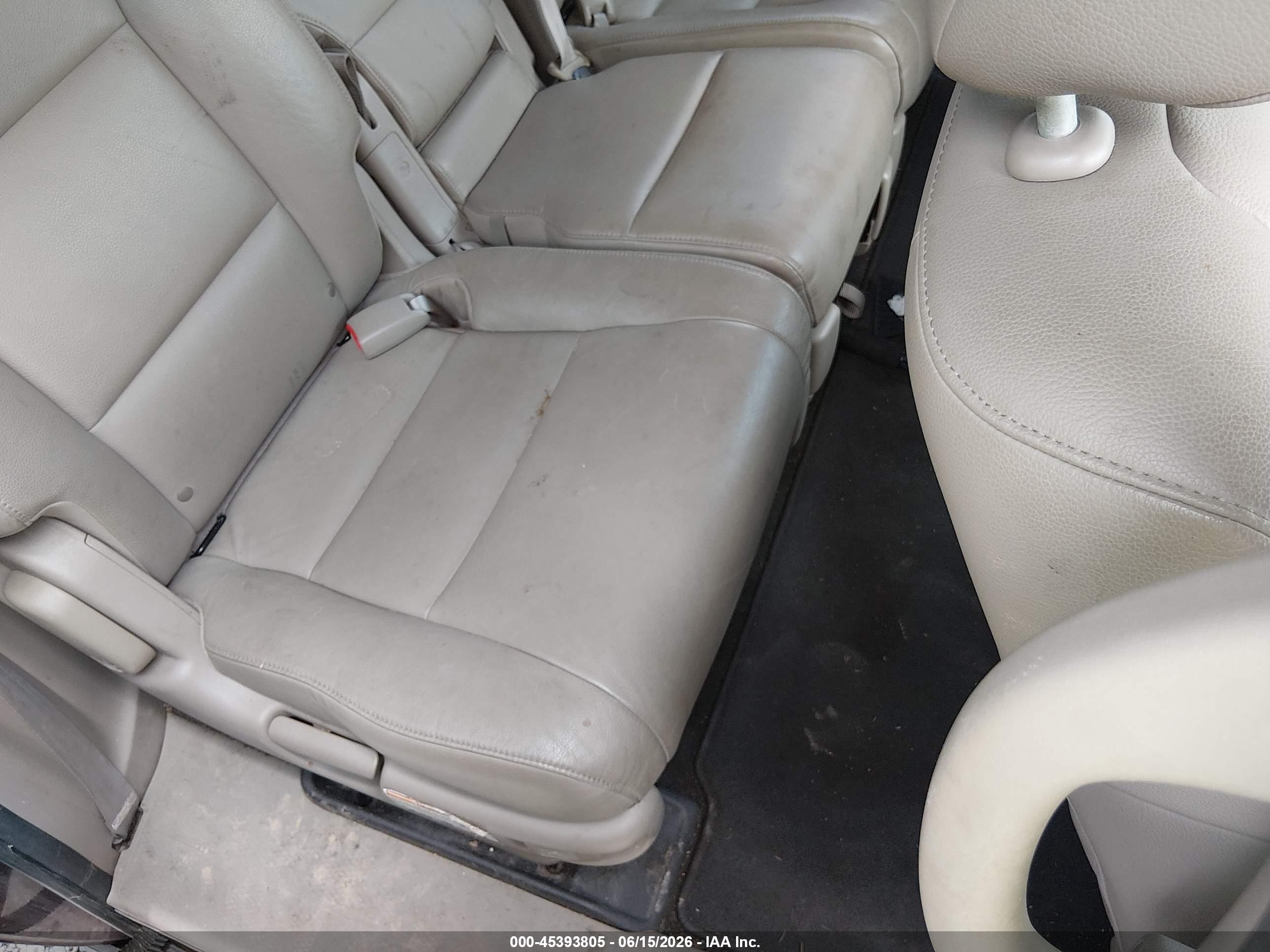 2014 Honda Odyssey Ex-l Burgundy vin: 5FNRL5H64EB067116
