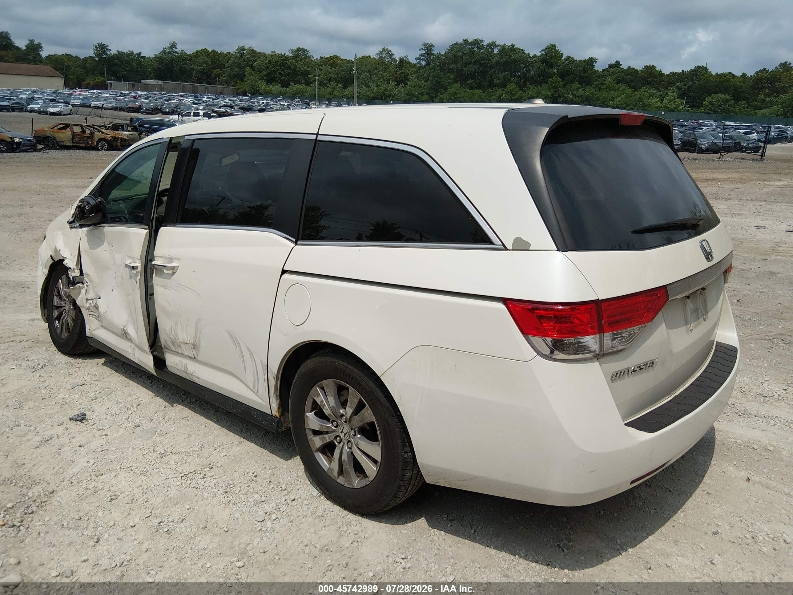 2014 Honda Odyssey Ex-l White vin: 5FNRL5H64EB069271