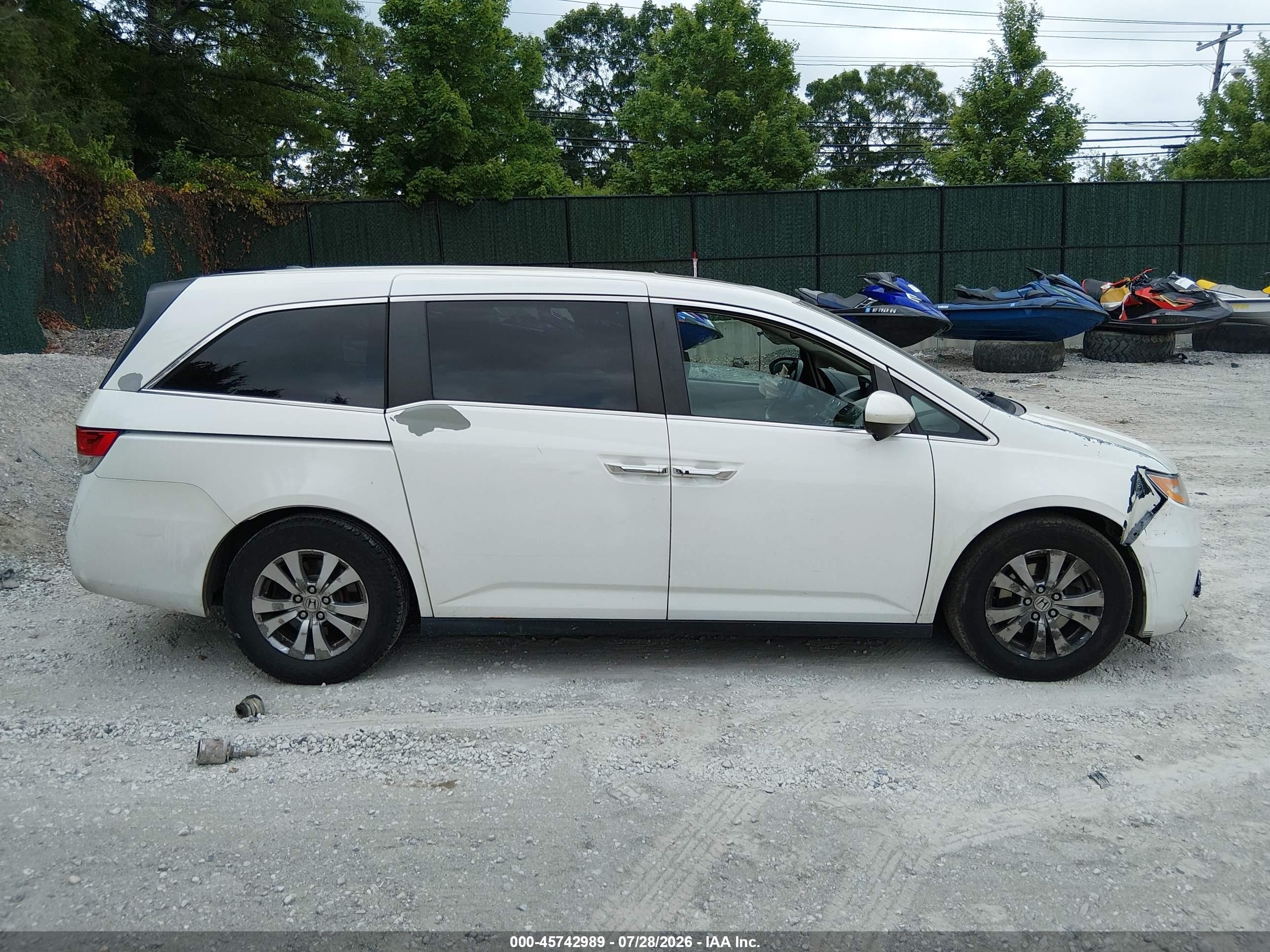 2014 Honda Odyssey Ex-l White vin: 5FNRL5H64EB069271