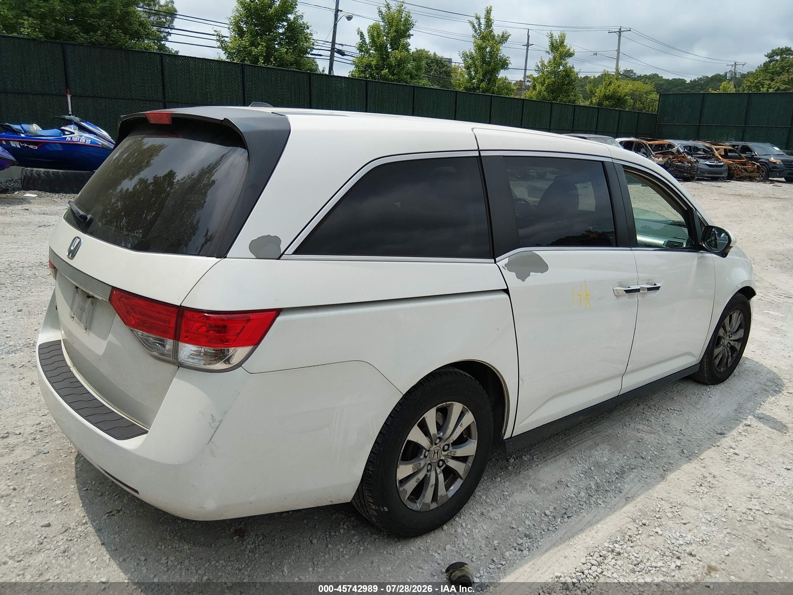 2014 Honda Odyssey Ex-l White vin: 5FNRL5H64EB069271