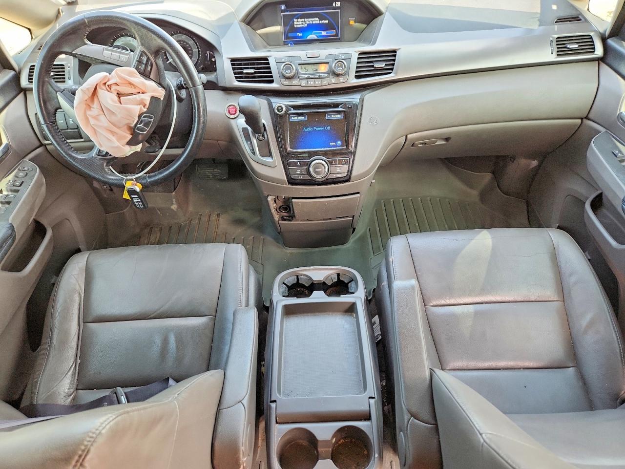 2014 Honda Odyssey Exl White vin: 5FNRL5H64EB069447