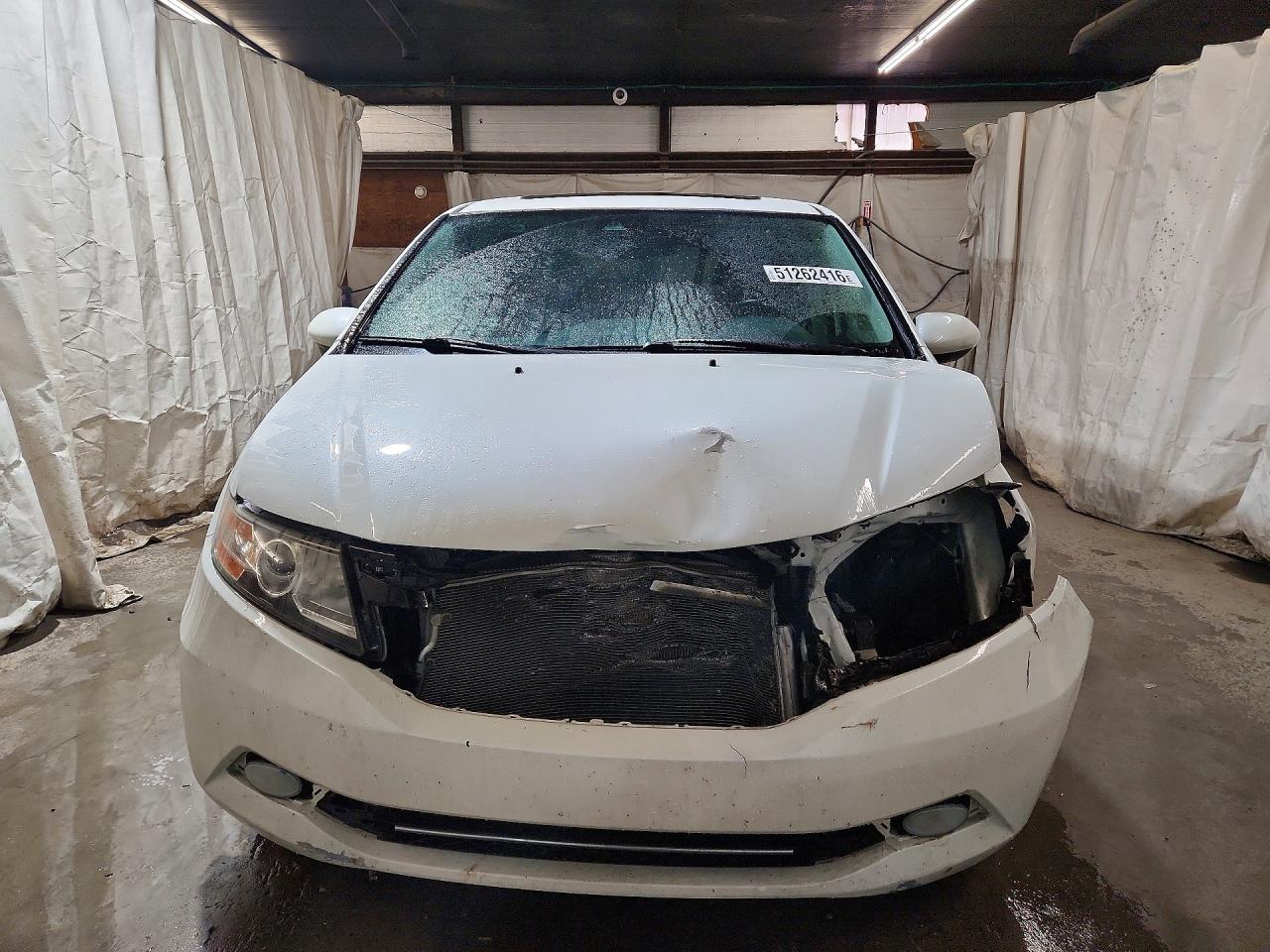 2014 Honda Odyssey Exl White vin: 5FNRL5H64EB071702