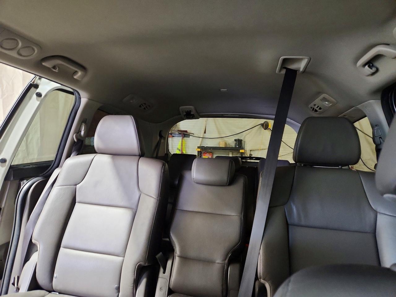 2014 Honda Odyssey Exl White vin: 5FNRL5H64EB071702