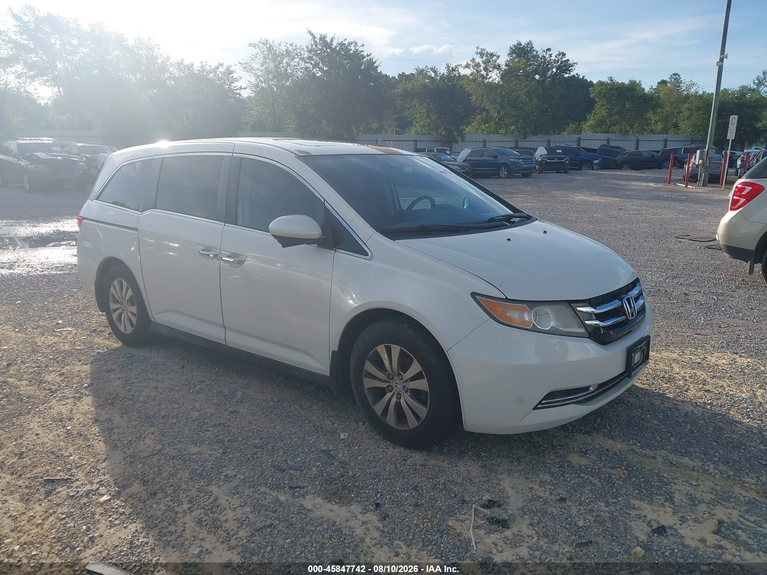 2014 Honda Odyssey Ex-l White vin: 5FNRL5H64EB079122