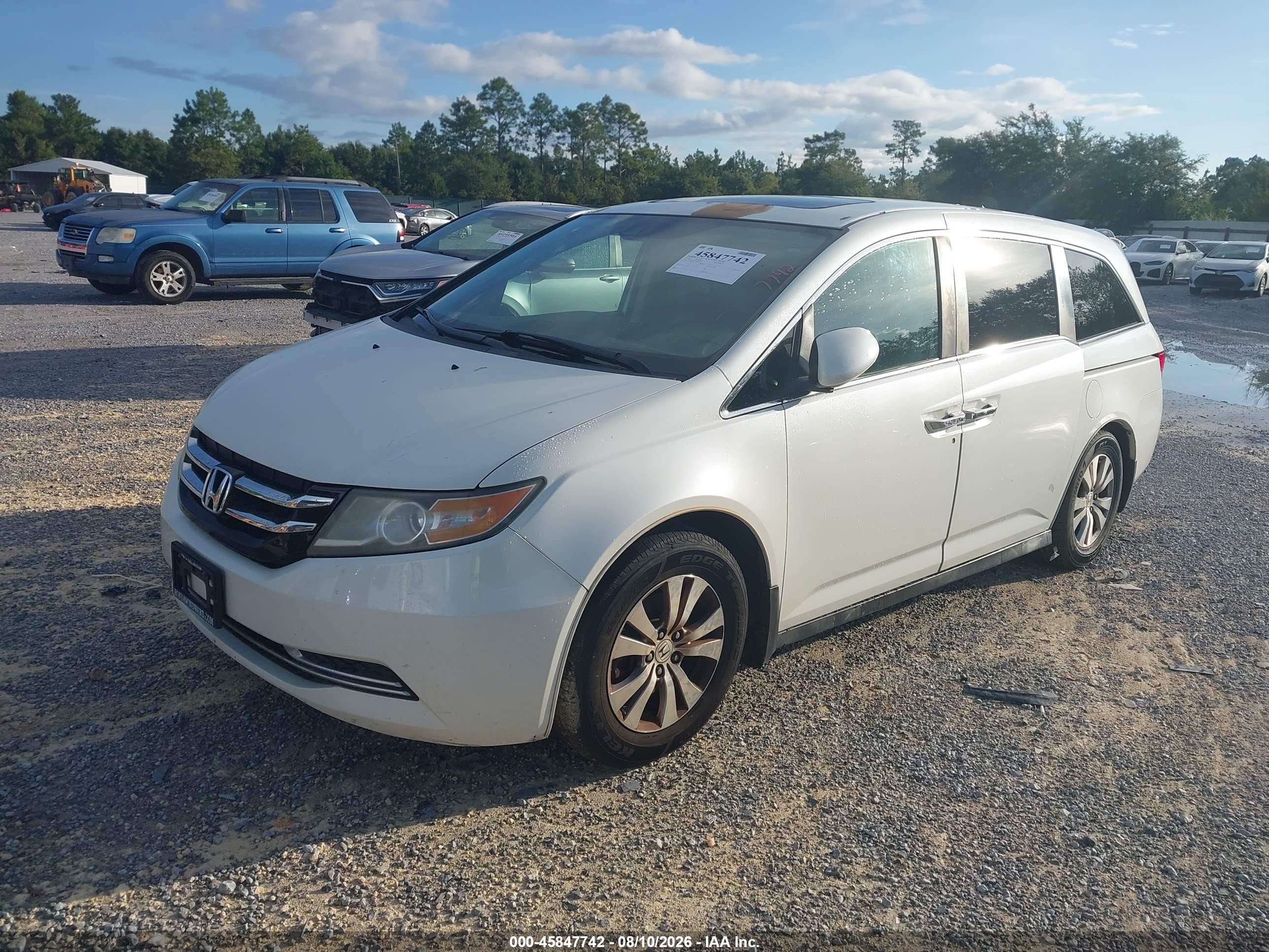 2014 Honda Odyssey Ex-l White vin: 5FNRL5H64EB079122