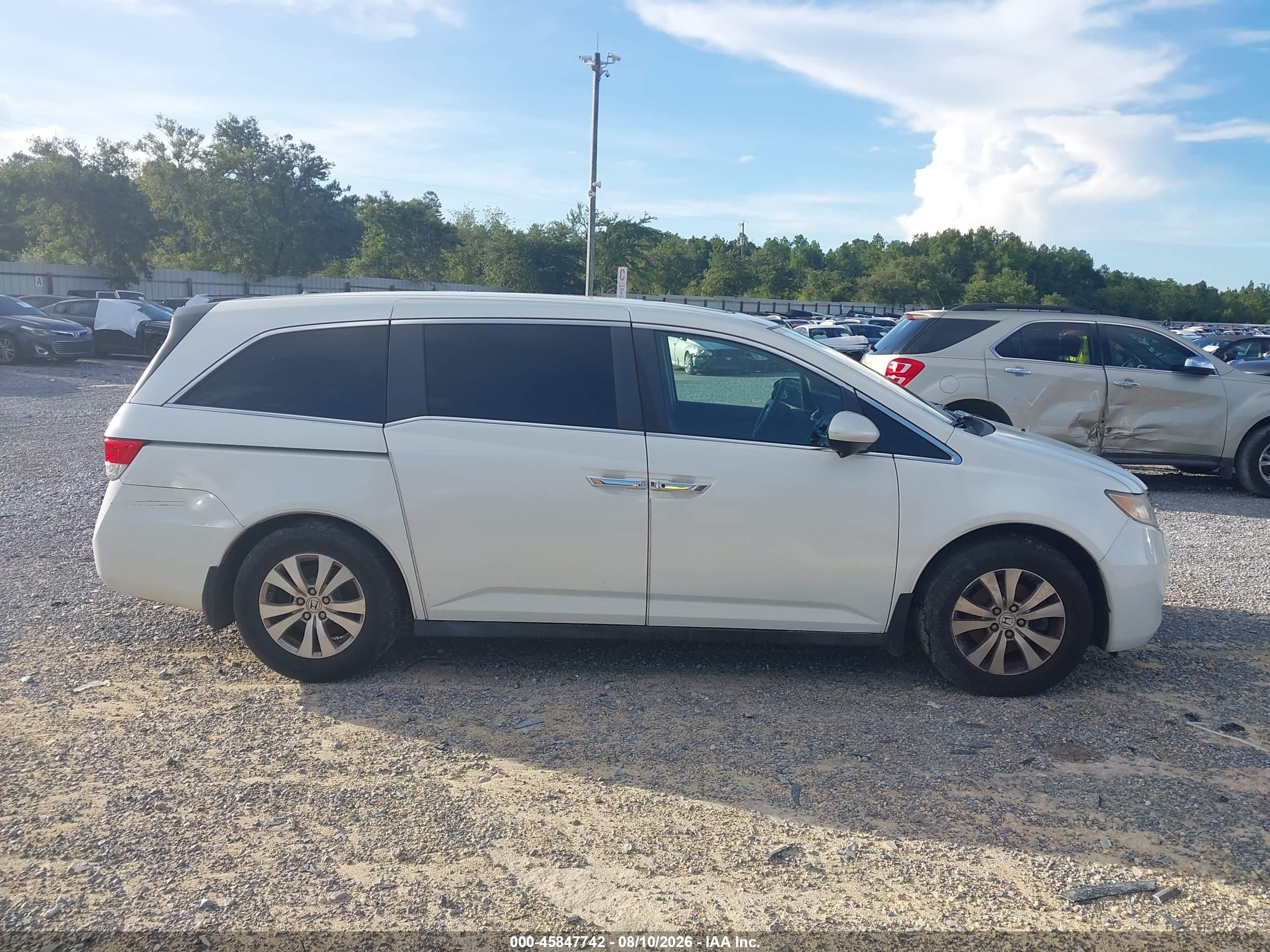 2014 Honda Odyssey Ex-l White vin: 5FNRL5H64EB079122