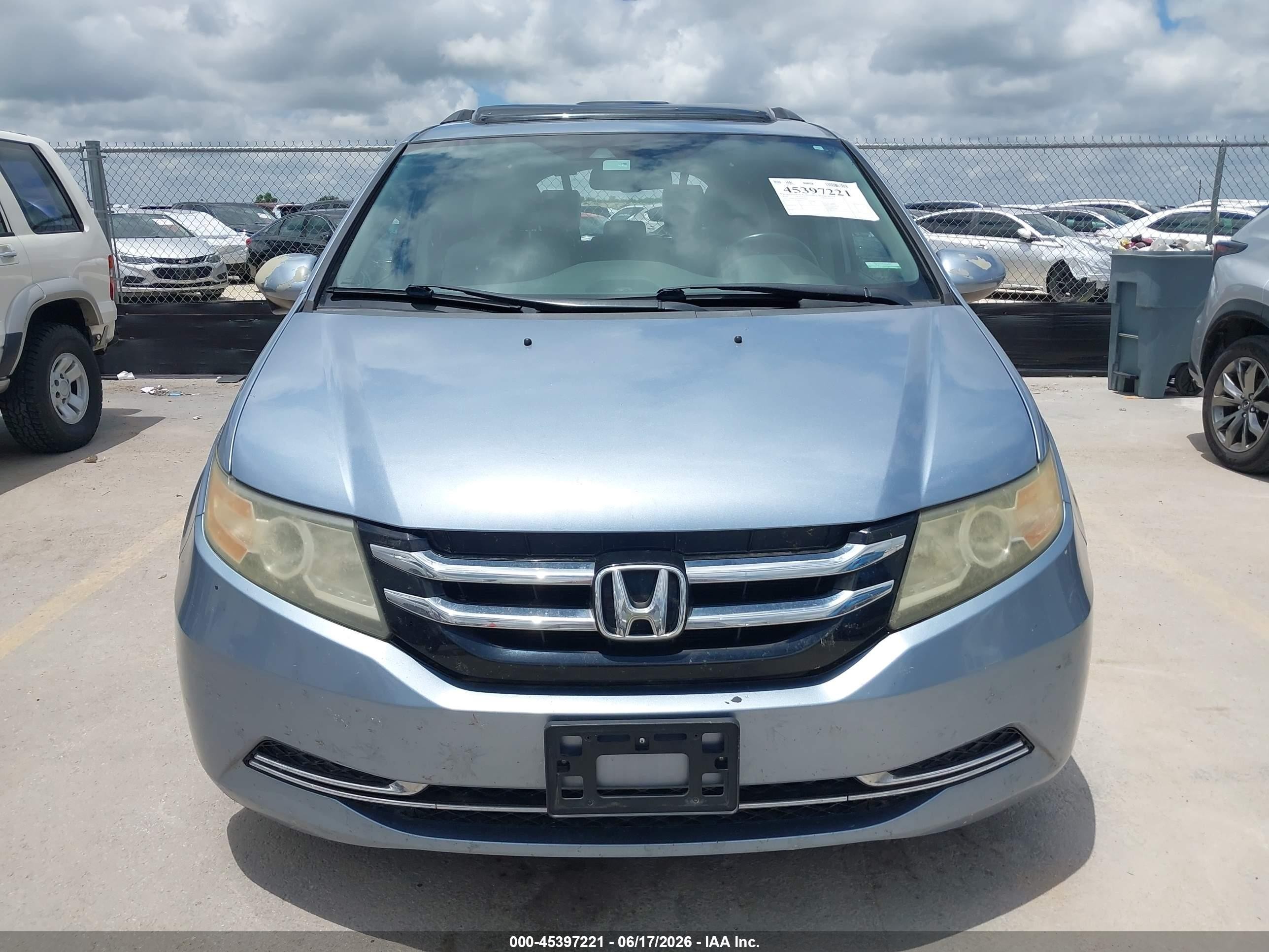 2014 Honda Odyssey Ex-l Light Blue vin: 5FNRL5H64EB091884