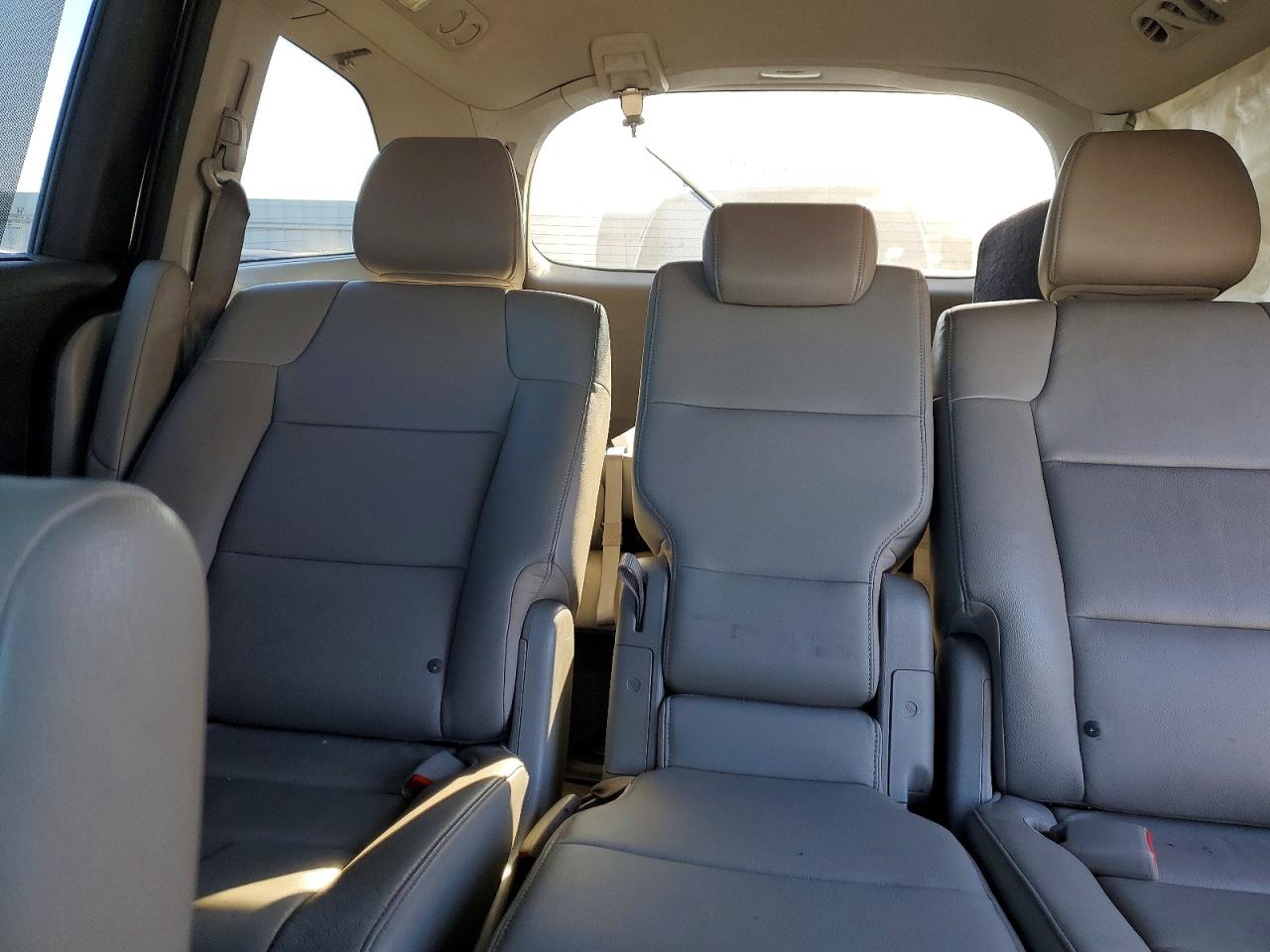 2014 Honda Odyssey Exl Silver vin: 5FNRL5H64EB094204