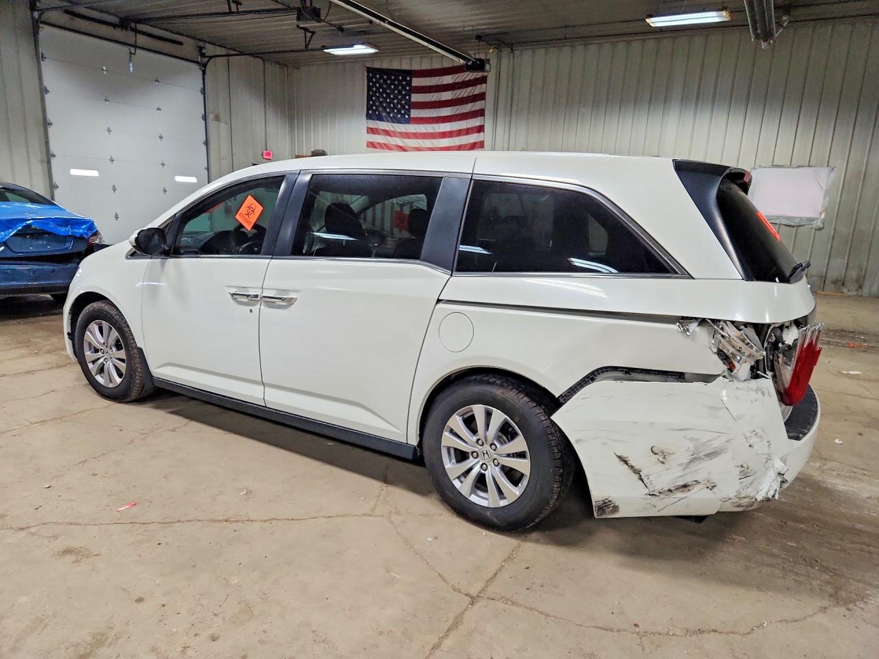 2014 Honda Odyssey Exl White vin: 5FNRL5H64EB114340