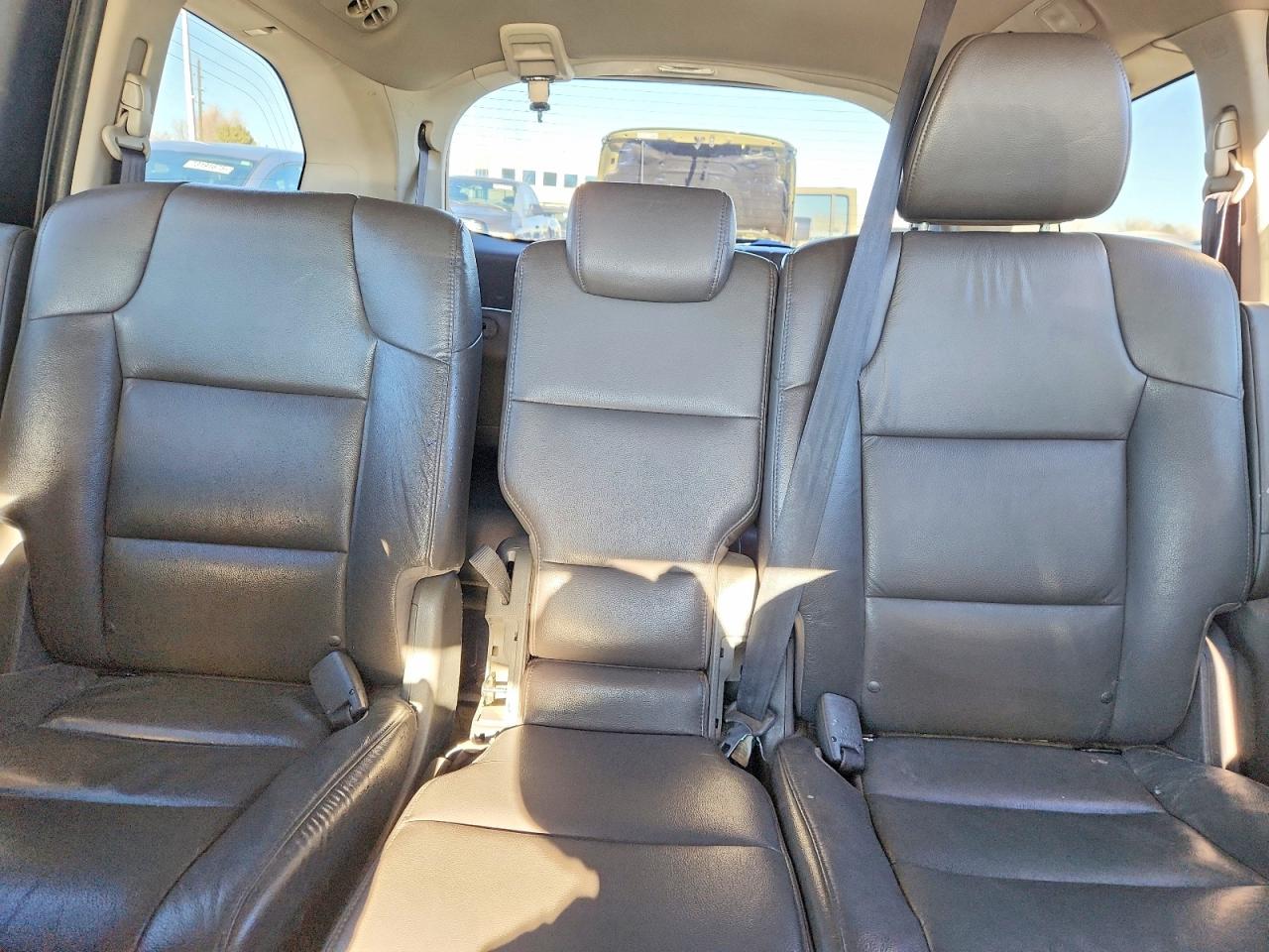 2014 Honda Odyssey Exl Silver vin: 5FNRL5H64EB119215