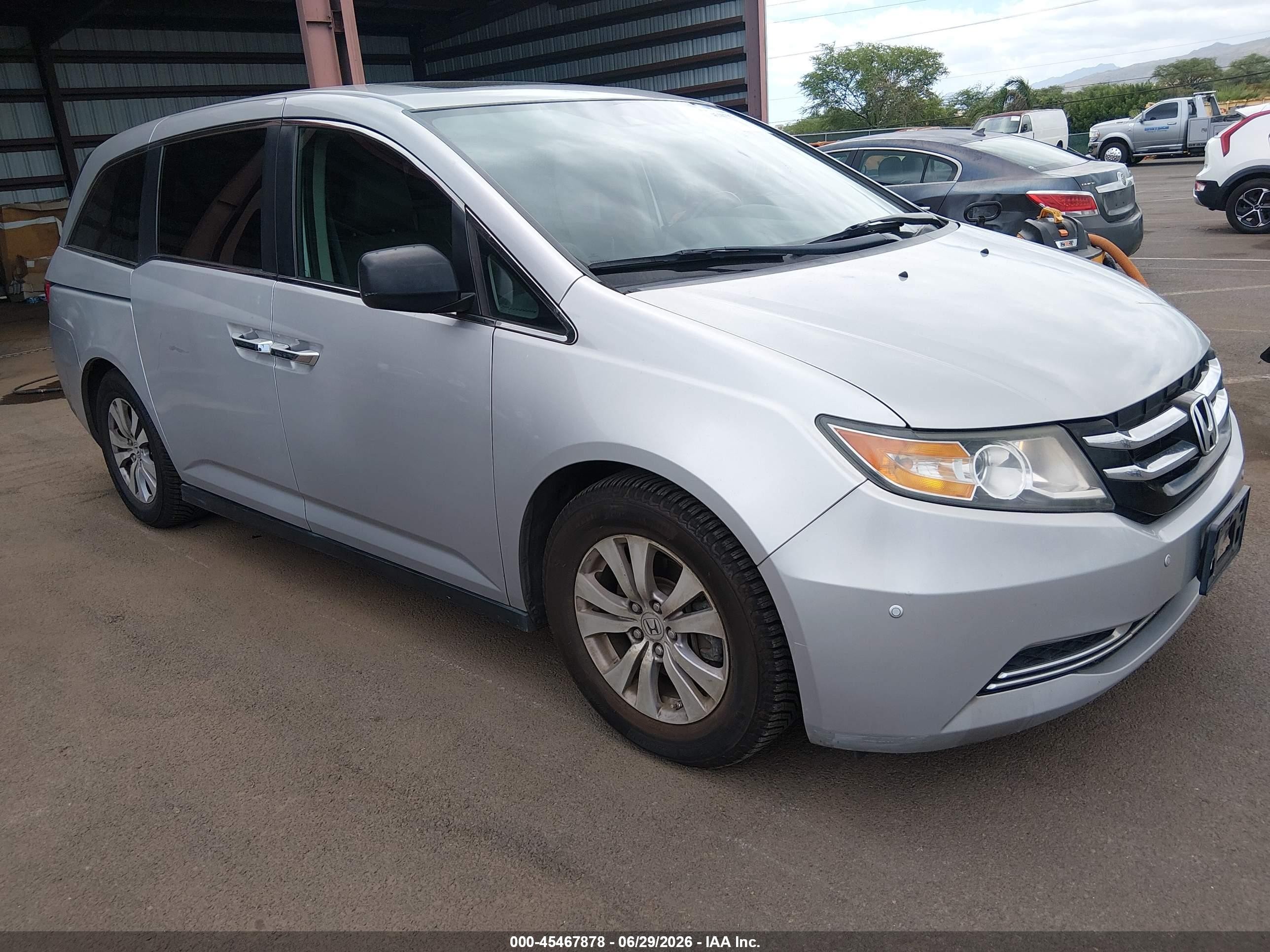 2014 Honda Odyssey Ex-l Серебряный vin: 5FNRL5H64EB120722