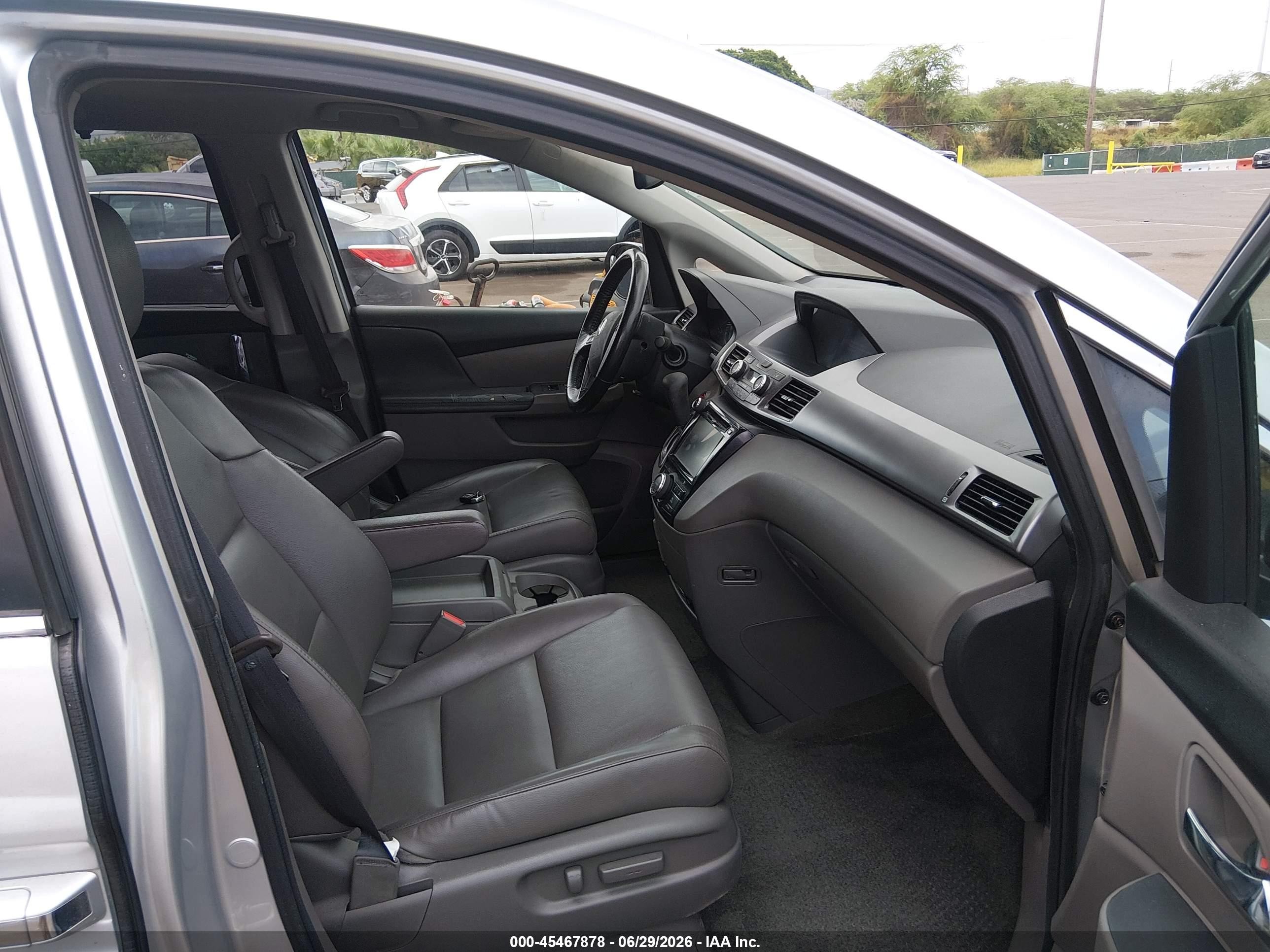 2014 Honda Odyssey Ex-l Серебряный vin: 5FNRL5H64EB120722
