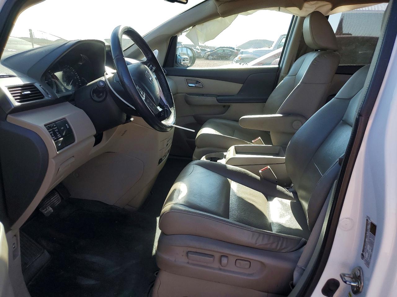 2014 Honda Odyssey Exl Белый vin: 5FNRL5H64EB130845