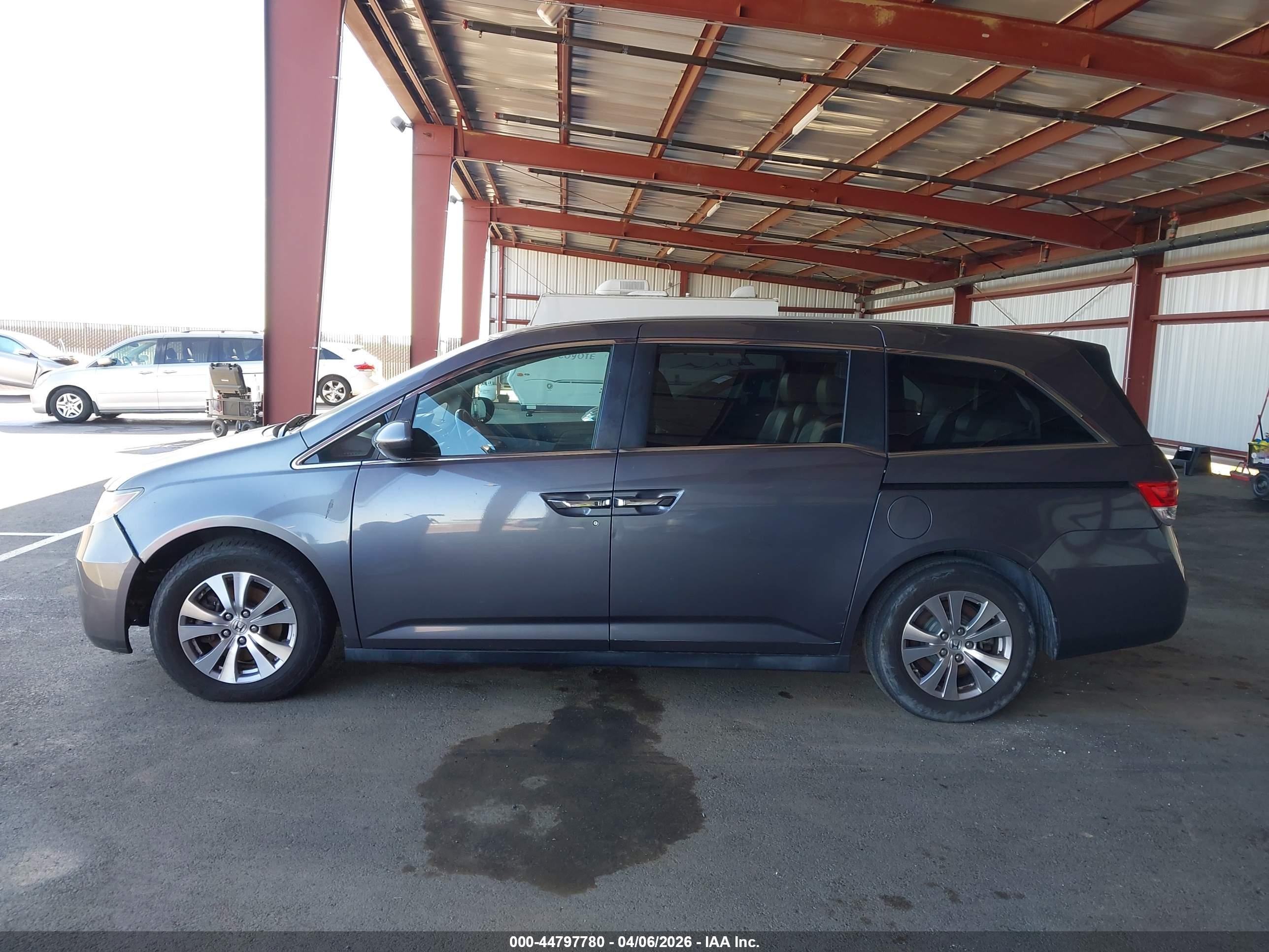2015 Honda Odyssey Ex-l Gray vin: 5FNRL5H64FB027412