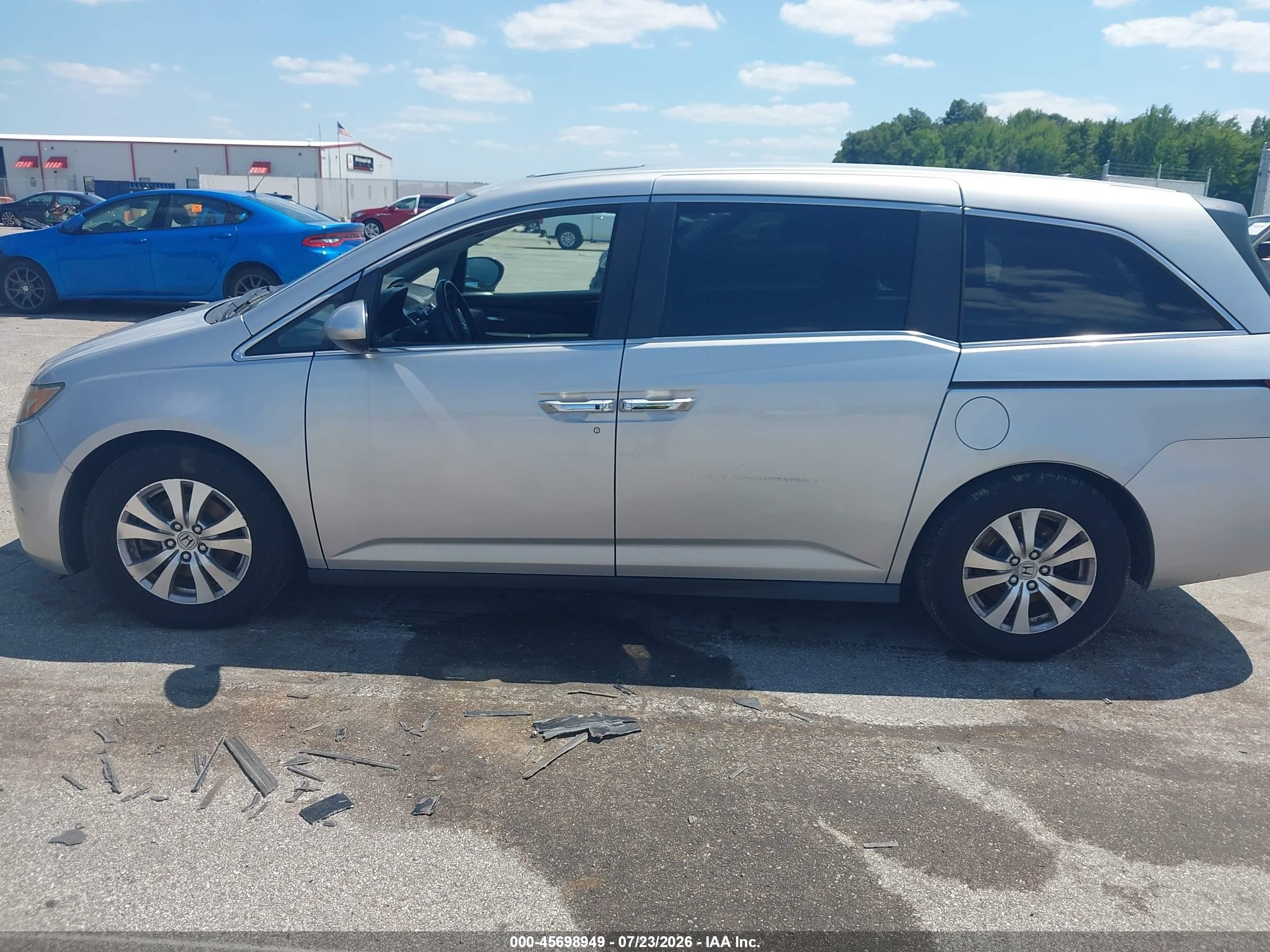 2015 Honda Odyssey Ex-l Silver vin: 5FNRL5H64FB030729