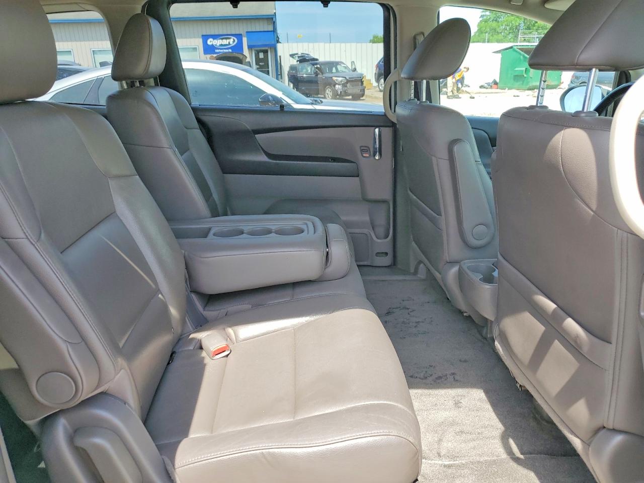 2015 Honda Odyssey Exl White vin: 5FNRL5H64FB073659