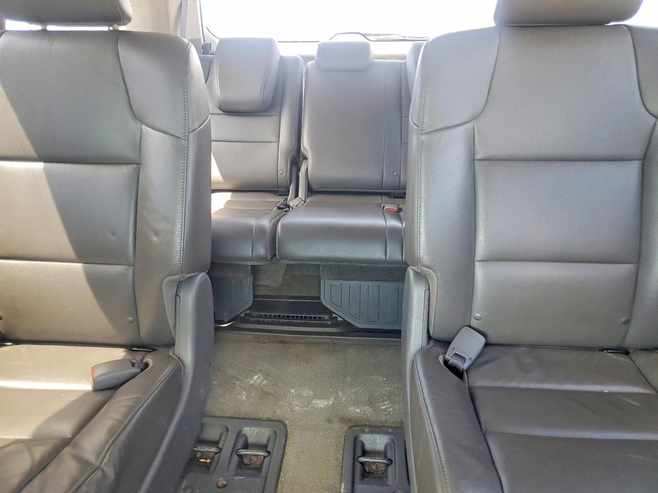 2015 Honda Odyssey Exl Gray vin: 5FNRL5H64FB077047