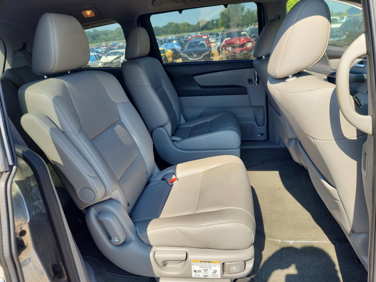 2015 Honda Odyssey Exl Silver vin: 5FNRL5H64FB082748
