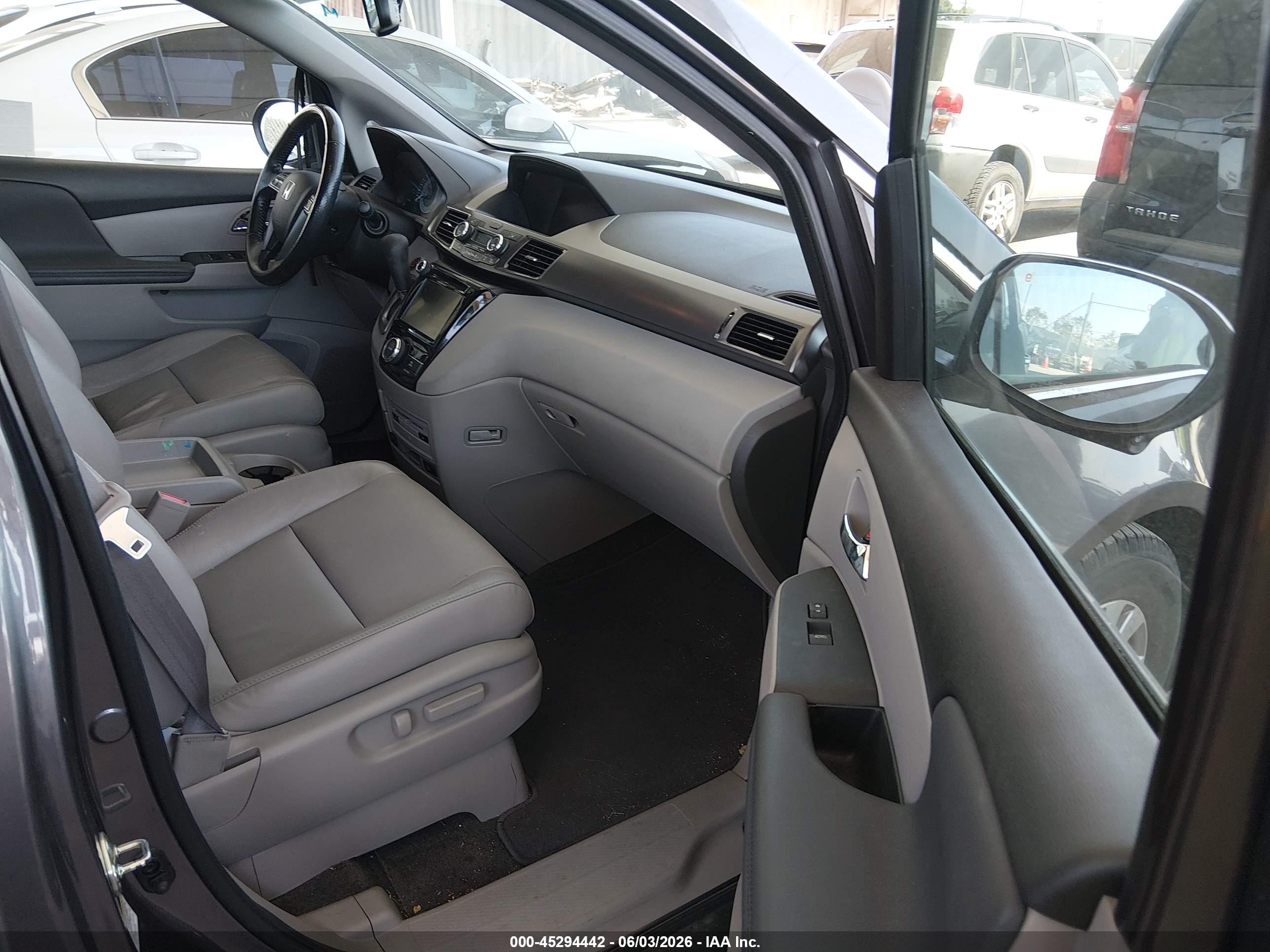 2015 Honda Odyssey Ex-l Gray vin: 5FNRL5H64FB083186