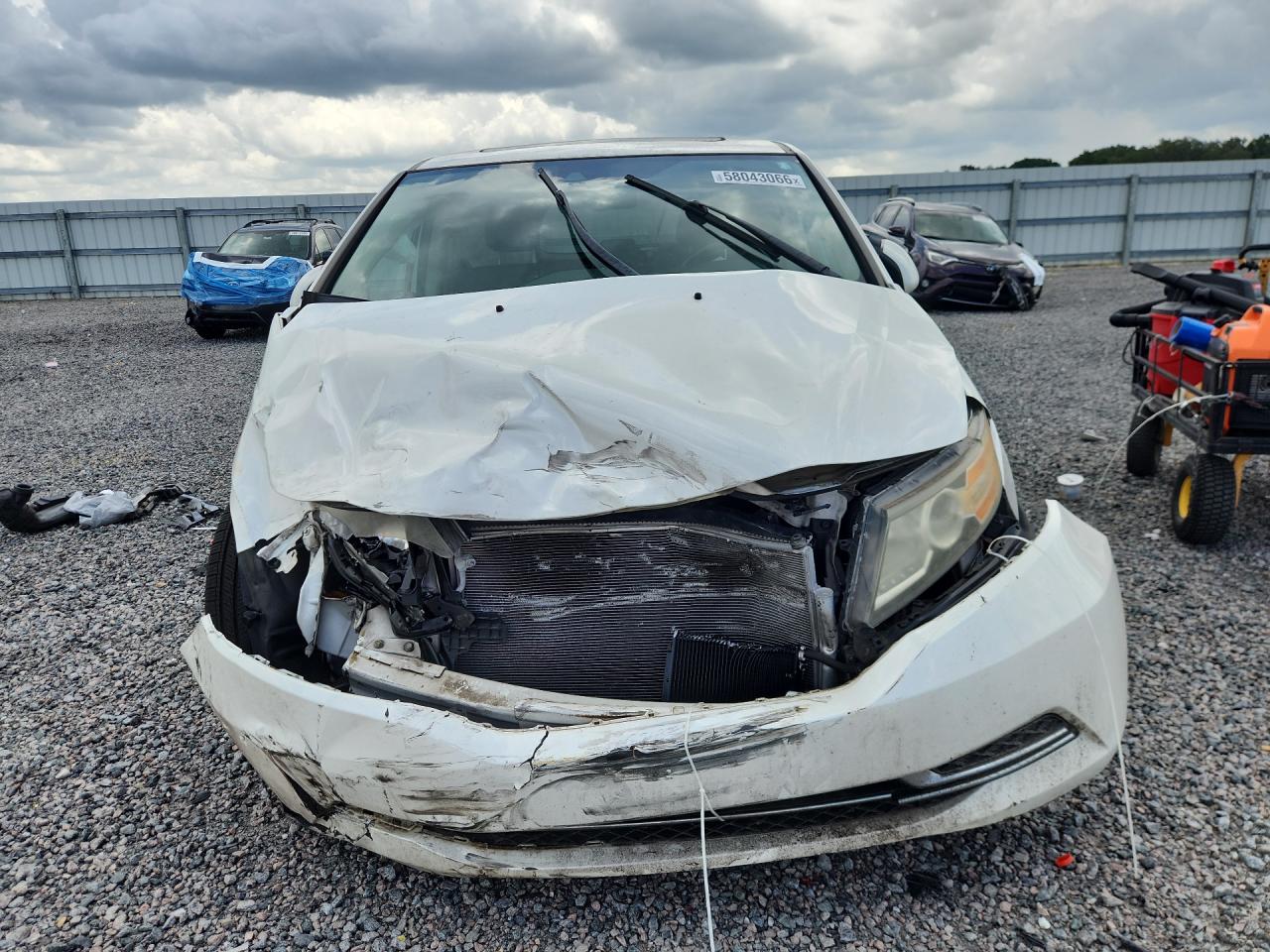 2015 Honda Odyssey Exl Белый vin: 5FNRL5H64FB099355