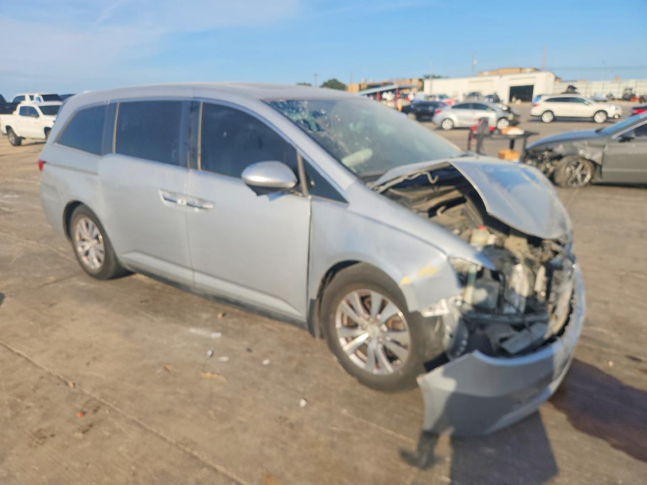 2015 Honda Odyssey Exl Silver vin: 5FNRL5H64FB103159