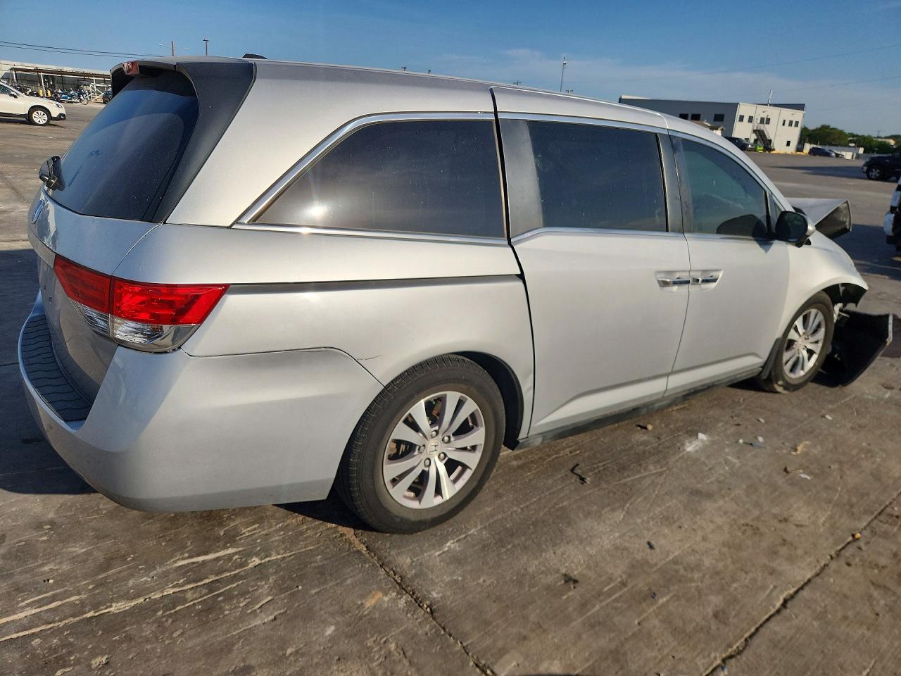 2015 Honda Odyssey Exl Silver vin: 5FNRL5H64FB103159