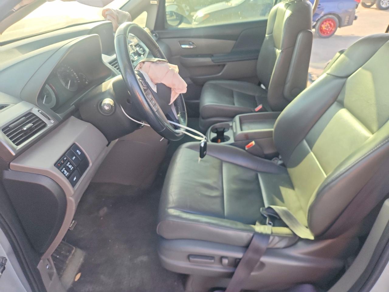2015 Honda Odyssey Exl Silver vin: 5FNRL5H64FB103159