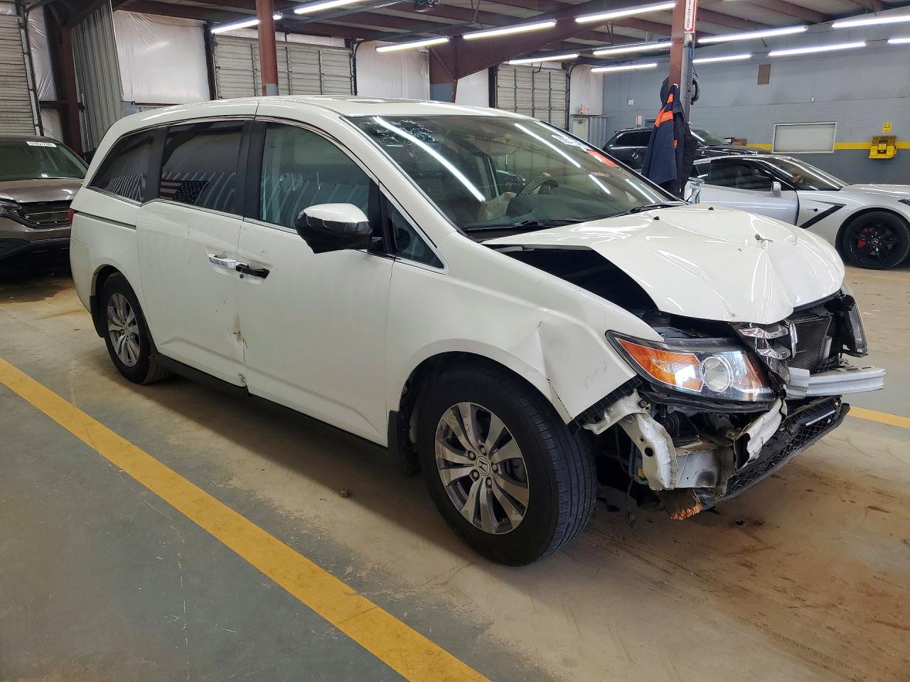 2016 Honda Odyssey Exl White vin: 5FNRL5H64GB074991