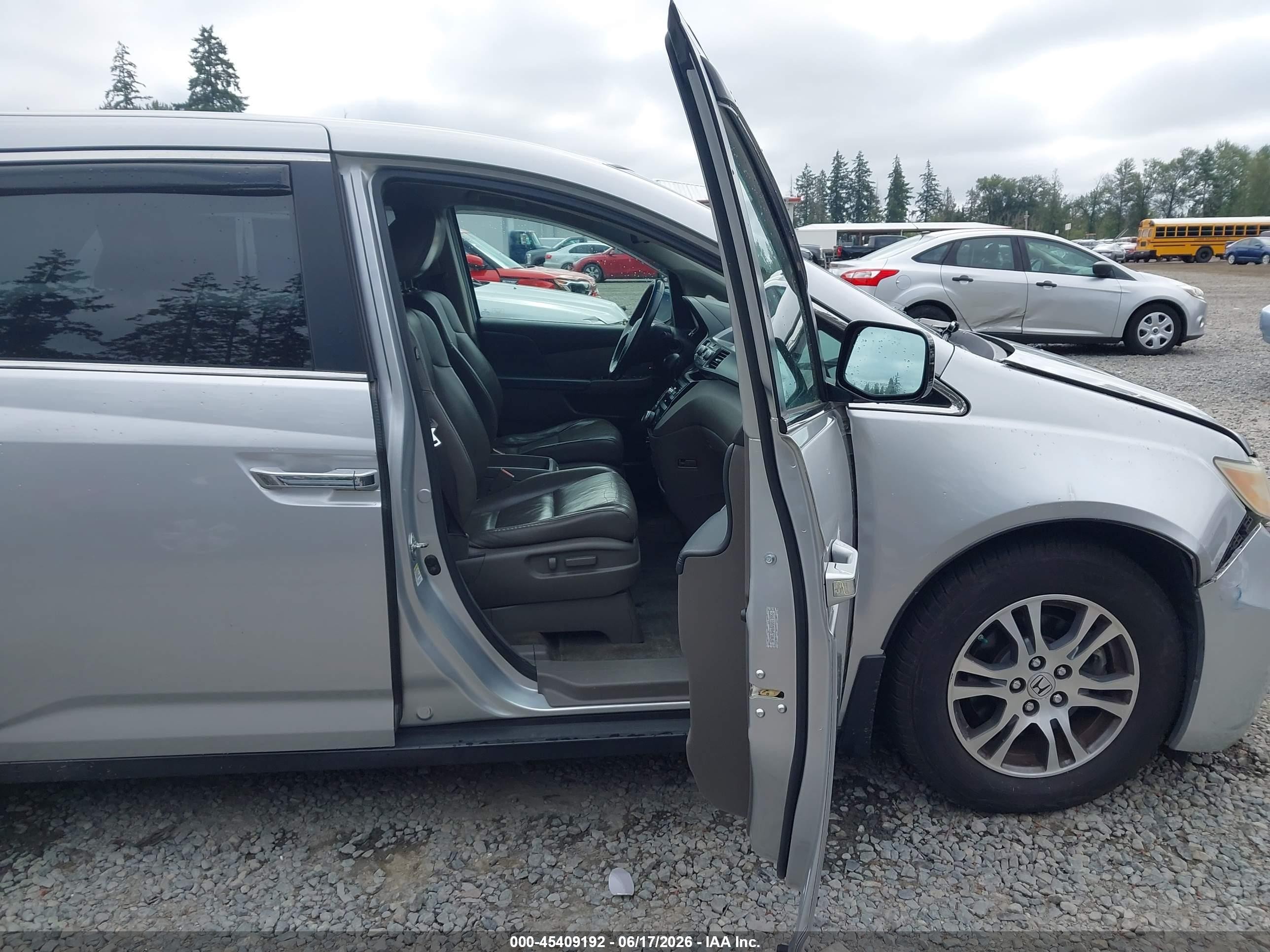2011 Honda Odyssey Ex-l Silver vin: 5FNRL5H65BB013951